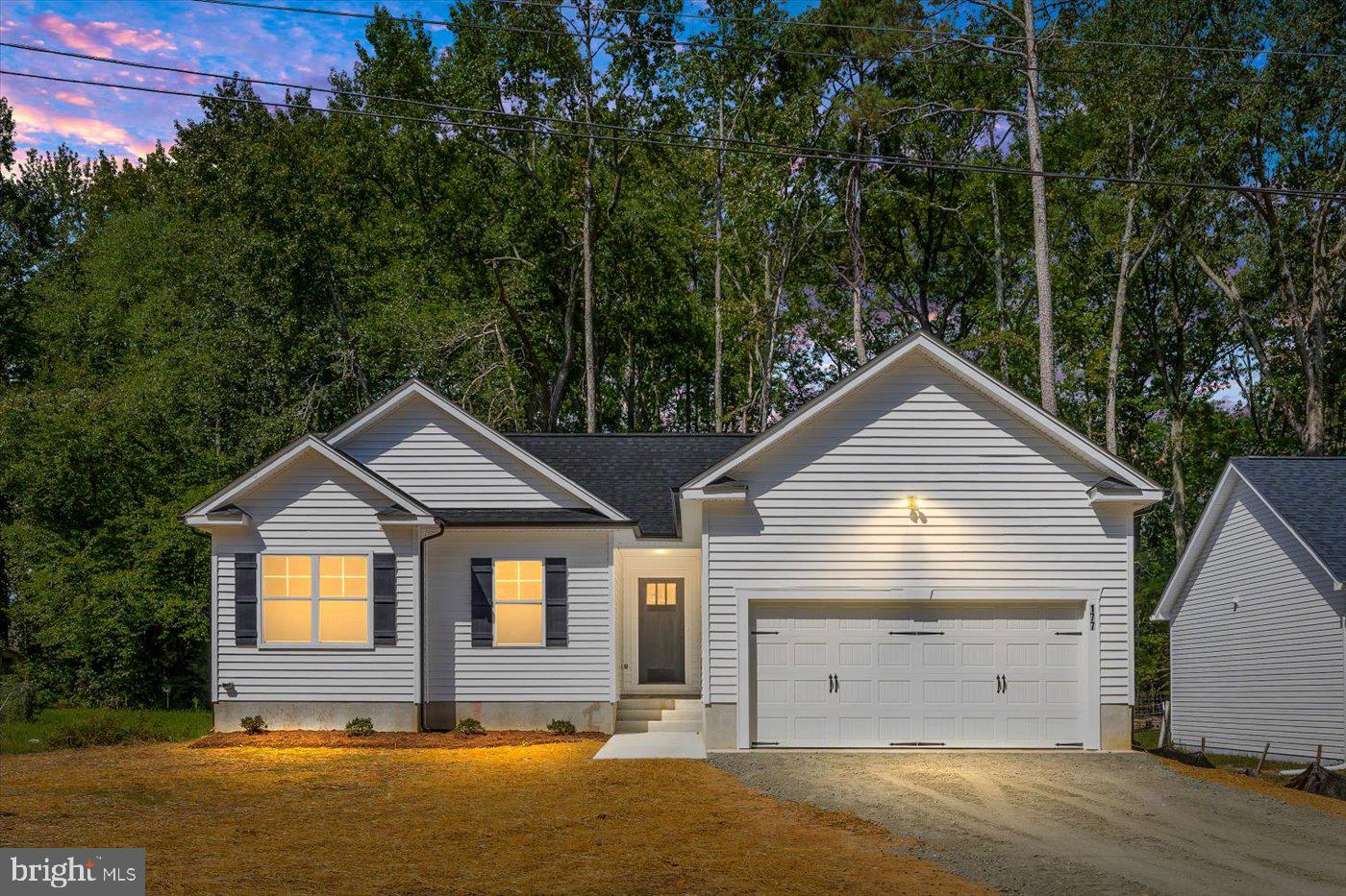 177 WOODMOUNT DR, COLONIAL BEACH, Virginia 22443, 3 Bedrooms Bedrooms, 10 Rooms Rooms,2 BathroomsBathrooms,Residential,For sale,177 WOODMOUNT DR,VAWE2009422 MLS # VAWE2009422