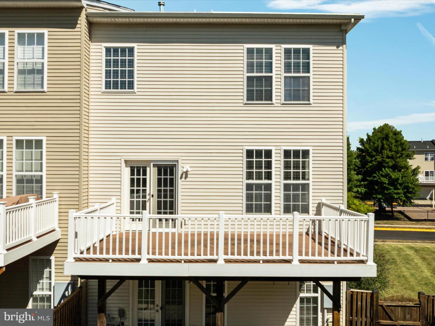 15997 GREYMILL MANOR DR, HAYMARKET, Virginia 20169, 3 Bedrooms Bedrooms, ,2 BathroomsBathrooms,Residential,For sale,15997 GREYMILL MANOR DR,VAPW2100526 MLS # VAPW2100526