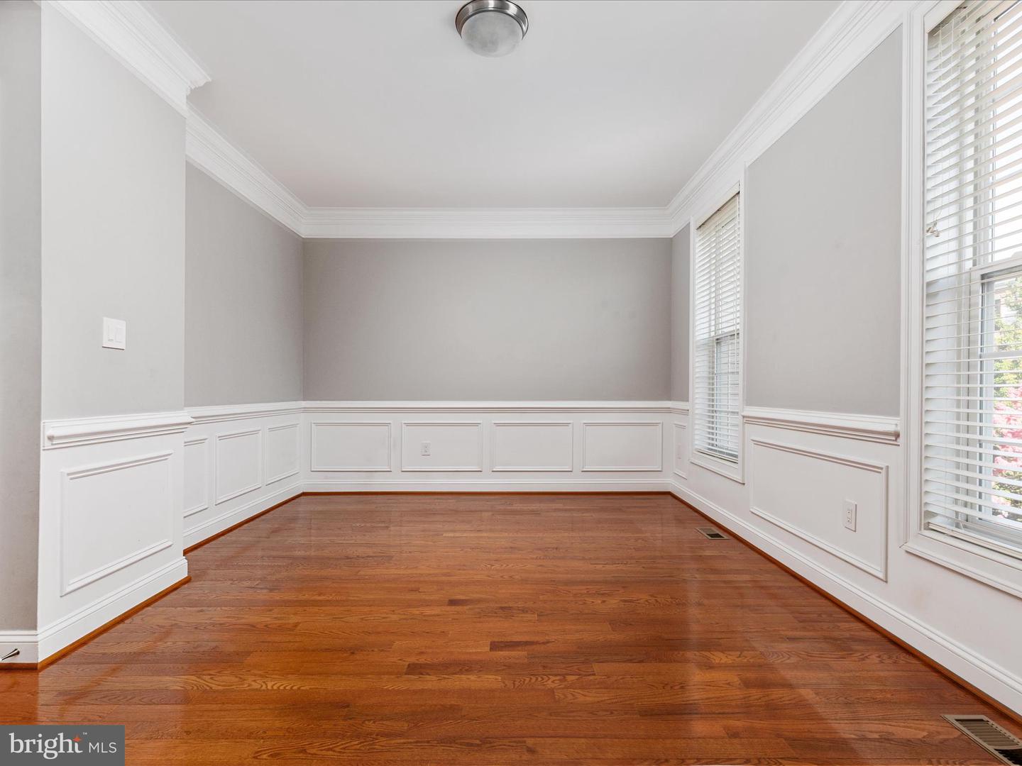 15997 GREYMILL MANOR DR, HAYMARKET, Virginia 20169, 3 Bedrooms Bedrooms, ,2 BathroomsBathrooms,Residential,For sale,15997 GREYMILL MANOR DR,VAPW2100526 MLS # VAPW2100526