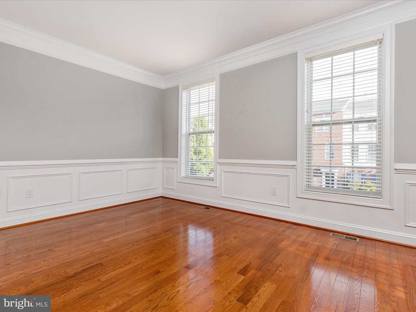 15997 GREYMILL MANOR DR, HAYMARKET, Virginia 20169, 3 Bedrooms Bedrooms, ,2 BathroomsBathrooms,Residential,For sale,15997 GREYMILL MANOR DR,VAPW2100526 MLS # VAPW2100526