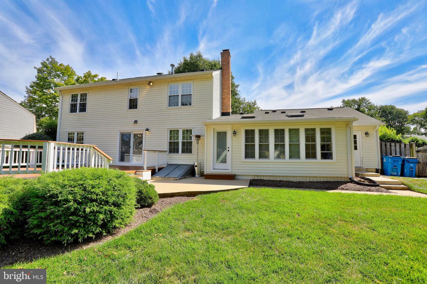 5712 MACKENZIE ST, CENTREVILLE, Virginia 20120, 5 Bedrooms Bedrooms, 9 Rooms Rooms,3 BathroomsBathrooms,Residential,For sale,5712 MACKENZIE ST,VAFX2260292 MLS # VAFX2260292