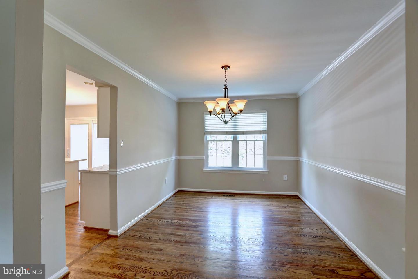 5712 MACKENZIE ST, CENTREVILLE, Virginia 20120, 5 Bedrooms Bedrooms, 9 Rooms Rooms,3 BathroomsBathrooms,Residential,For sale,5712 MACKENZIE ST,VAFX2260292 MLS # VAFX2260292