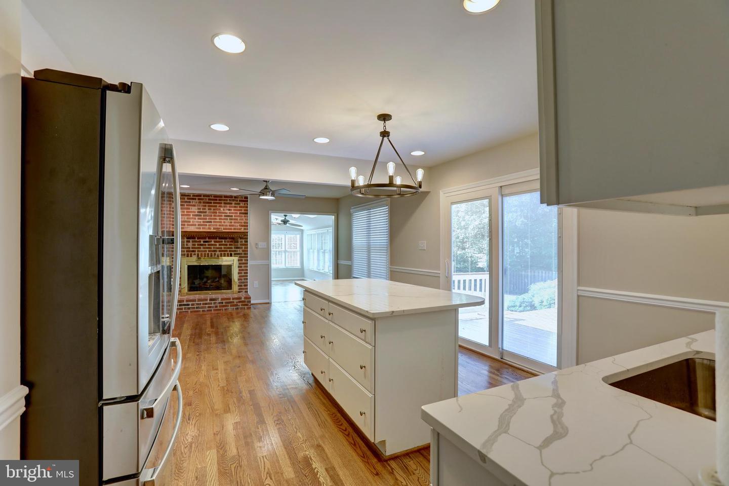 5712 MACKENZIE ST, CENTREVILLE, Virginia 20120, 5 Bedrooms Bedrooms, 9 Rooms Rooms,3 BathroomsBathrooms,Residential,For sale,5712 MACKENZIE ST,VAFX2260292 MLS # VAFX2260292