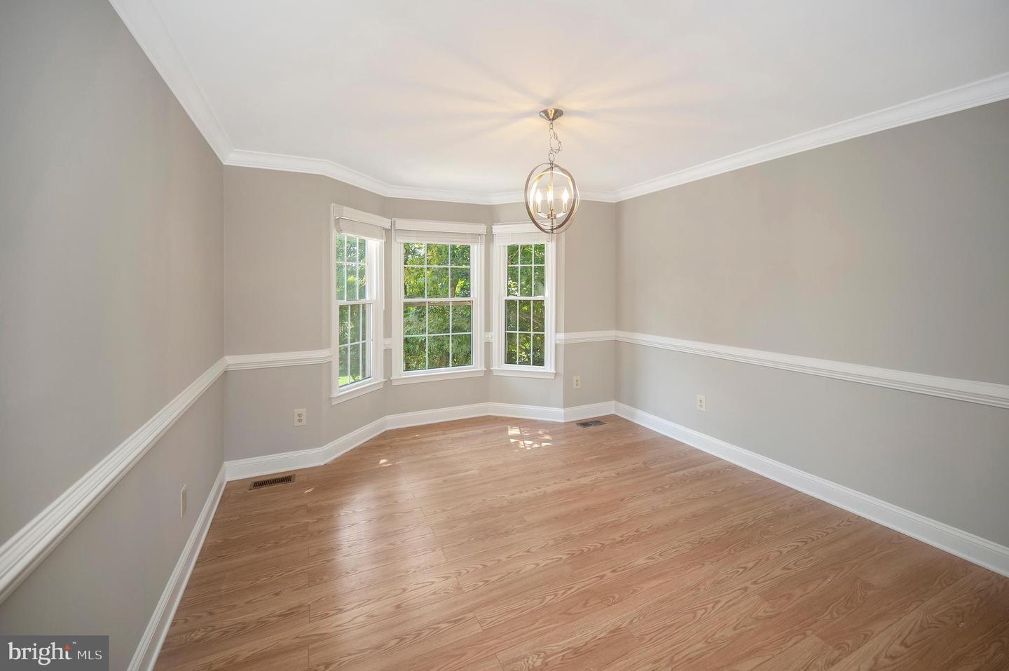 4310 ESSEX CT, FREDERICKSBURG, Virginia 22408, 5 Bedrooms Bedrooms, ,2 BathroomsBathrooms,Residential,For sale,4310 ESSEX CT,VASP2035478 MLS # VASP2035478