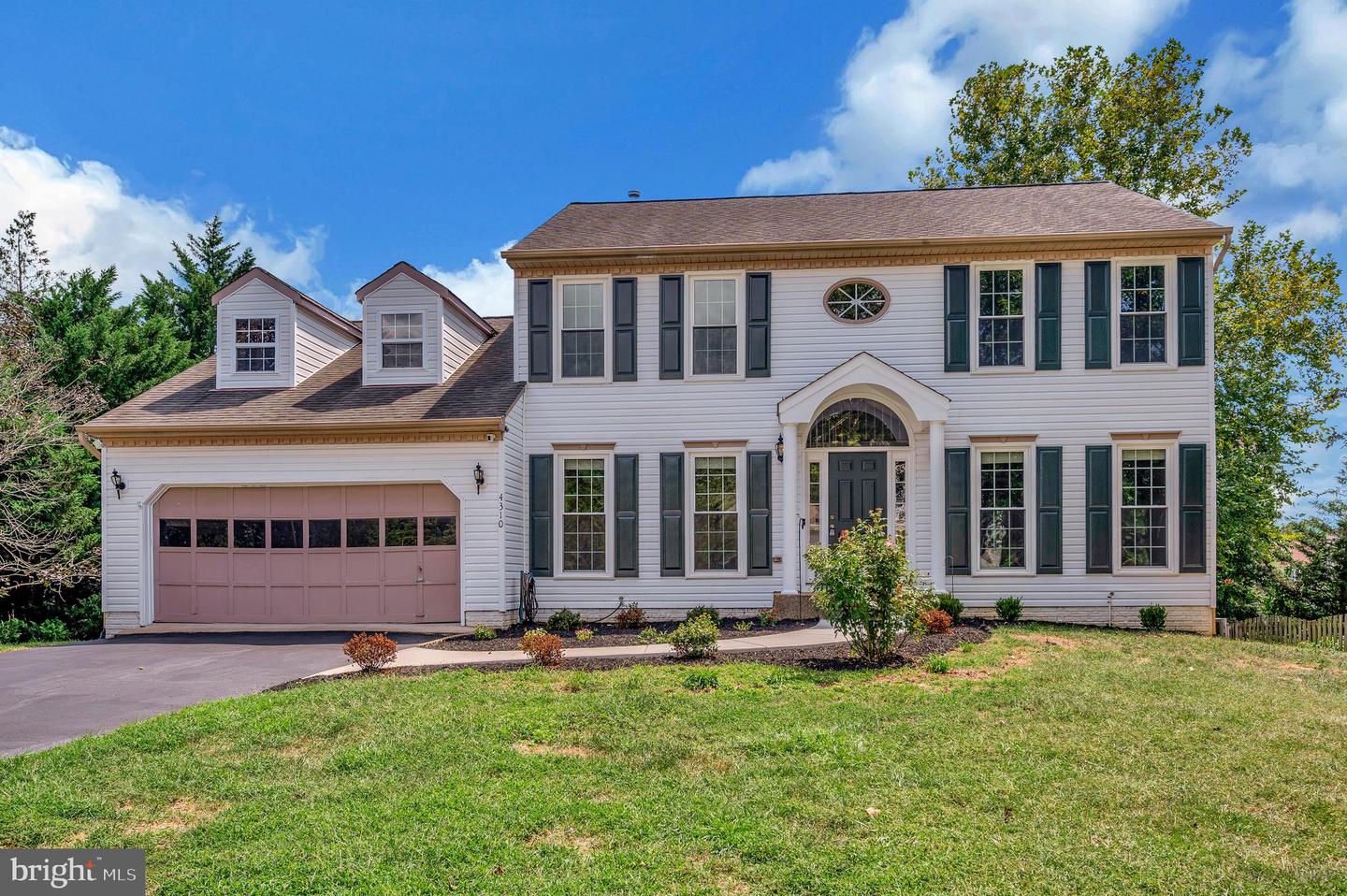 4310 ESSEX CT, FREDERICKSBURG, Virginia 22408, 5 Bedrooms Bedrooms, ,2 BathroomsBathrooms,Residential,For sale,4310 ESSEX CT,VASP2035478 MLS # VASP2035478