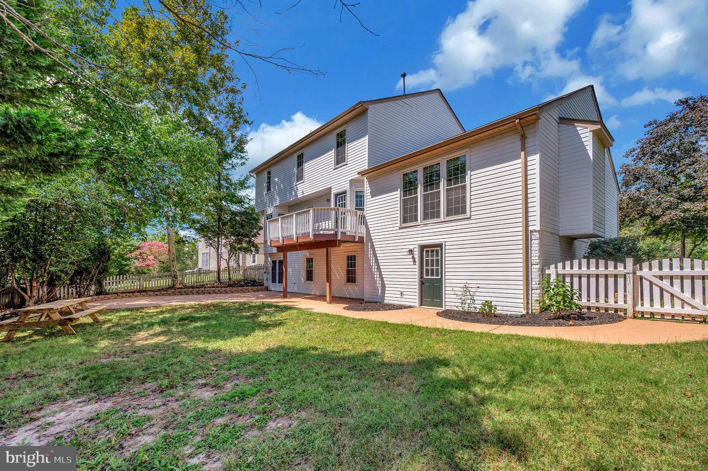 4310 ESSEX CT, FREDERICKSBURG, Virginia 22408, 5 Bedrooms Bedrooms, ,2 BathroomsBathrooms,Residential,For sale,4310 ESSEX CT,VASP2035478 MLS # VASP2035478