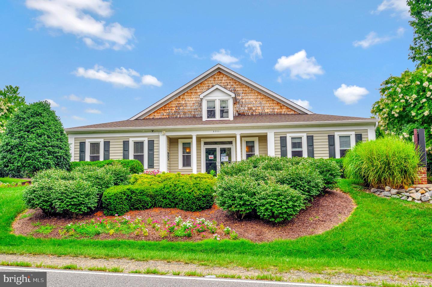 4310 ESSEX CT, FREDERICKSBURG, Virginia 22408, 5 Bedrooms Bedrooms, ,2 BathroomsBathrooms,Residential,For sale,4310 ESSEX CT,VASP2035478 MLS # VASP2035478