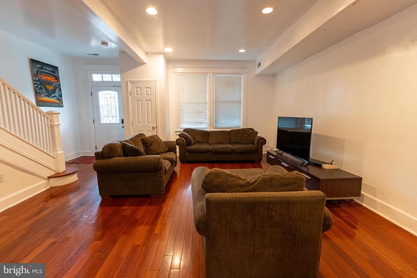 4705 8TH ST NW, WASHINGTON, District Of Columbia 20011, 4 Bedrooms Bedrooms, ,3 BathroomsBathrooms,Residential,For sale,4705 8TH ST NW,DCDC2215414 MLS # DCDC2215414