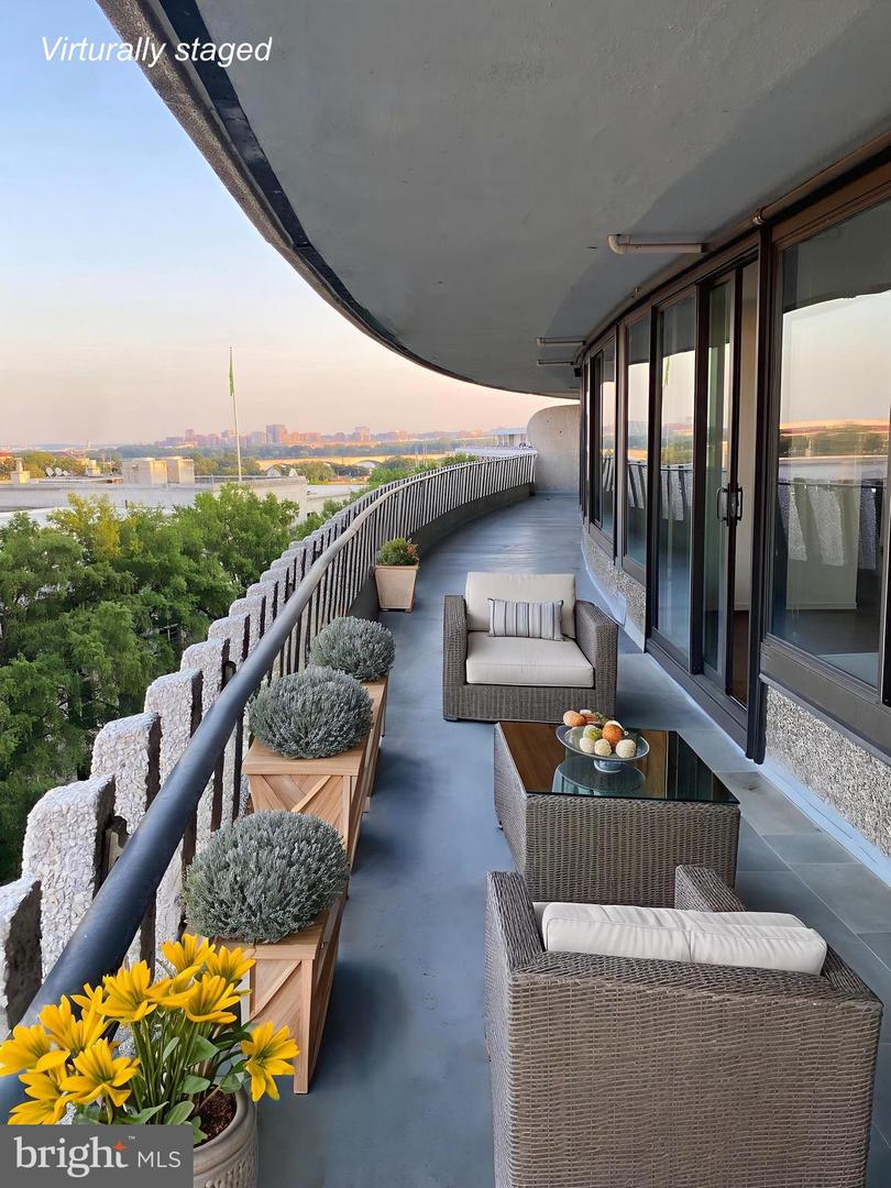 2500 VIRGINIA AVE NW #1108-S, WASHINGTON, District Of Columbia 20037, 2 Bedrooms Bedrooms, ,2 BathroomsBathrooms,Residential,For sale,2500 VIRGINIA AVE NW #1108-S,DCDC2215872 MLS # DCDC2215872