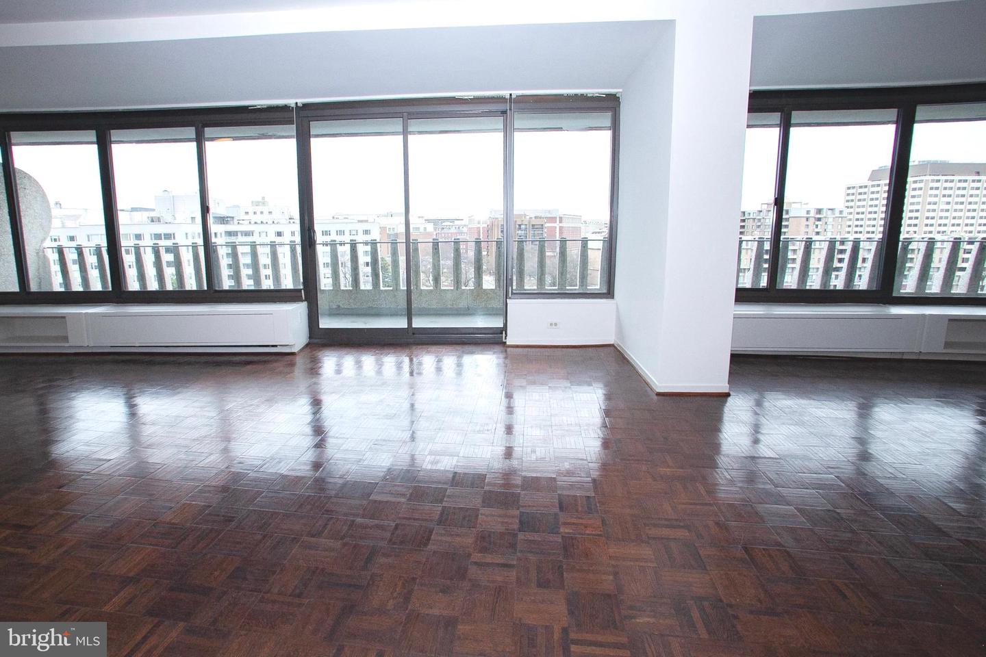 2500 VIRGINIA AVE NW #1108-S, WASHINGTON, District Of Columbia 20037, 2 Bedrooms Bedrooms, ,2 BathroomsBathrooms,Residential,For sale,2500 VIRGINIA AVE NW #1108-S,DCDC2215872 MLS # DCDC2215872