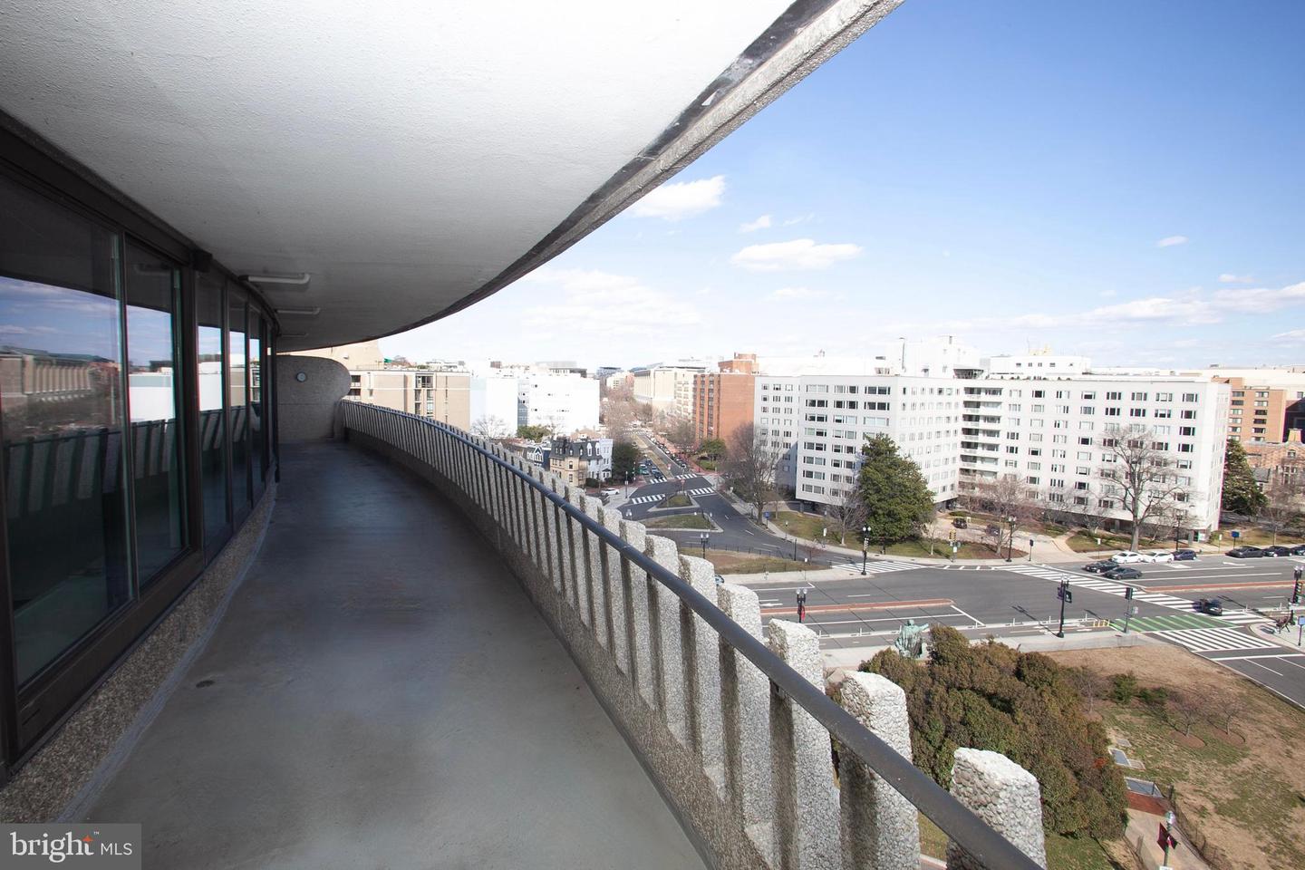 2500 VIRGINIA AVE NW #1108-S, WASHINGTON, District Of Columbia 20037, 2 Bedrooms Bedrooms, ,2 BathroomsBathrooms,Residential,For sale,2500 VIRGINIA AVE NW #1108-S,DCDC2215872 MLS # DCDC2215872