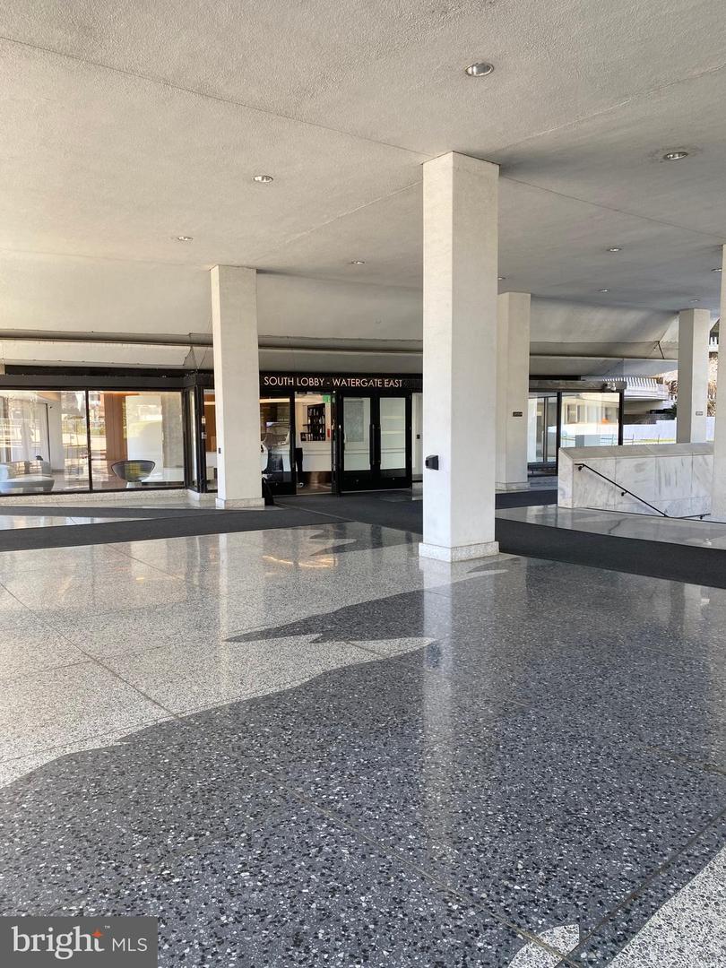 2500 VIRGINIA AVE NW #1108-S, WASHINGTON, District Of Columbia 20037, 2 Bedrooms Bedrooms, ,2 BathroomsBathrooms,Residential,For sale,2500 VIRGINIA AVE NW #1108-S,DCDC2215872 MLS # DCDC2215872