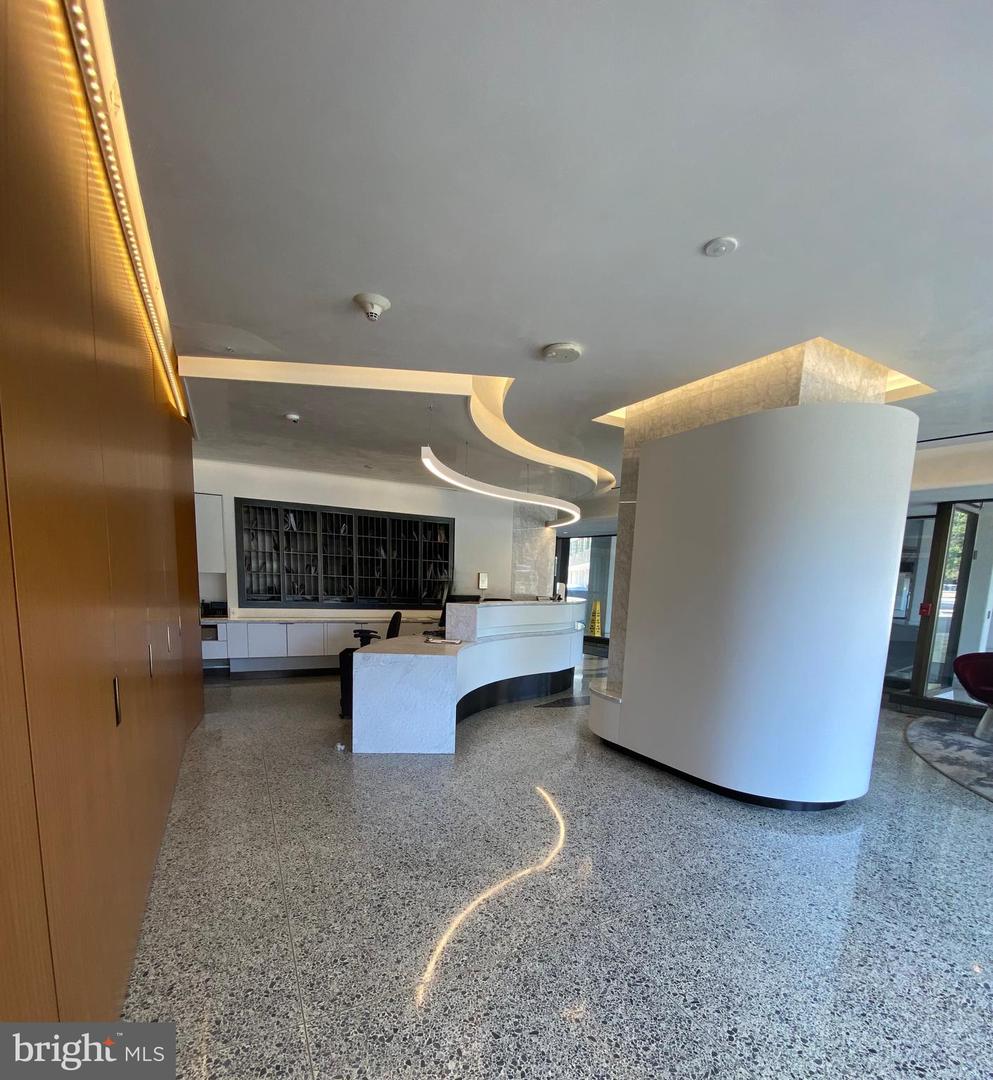 2500 VIRGINIA AVE NW #1108-S, WASHINGTON, District Of Columbia 20037, 2 Bedrooms Bedrooms, ,2 BathroomsBathrooms,Residential,For sale,2500 VIRGINIA AVE NW #1108-S,DCDC2215872 MLS # DCDC2215872