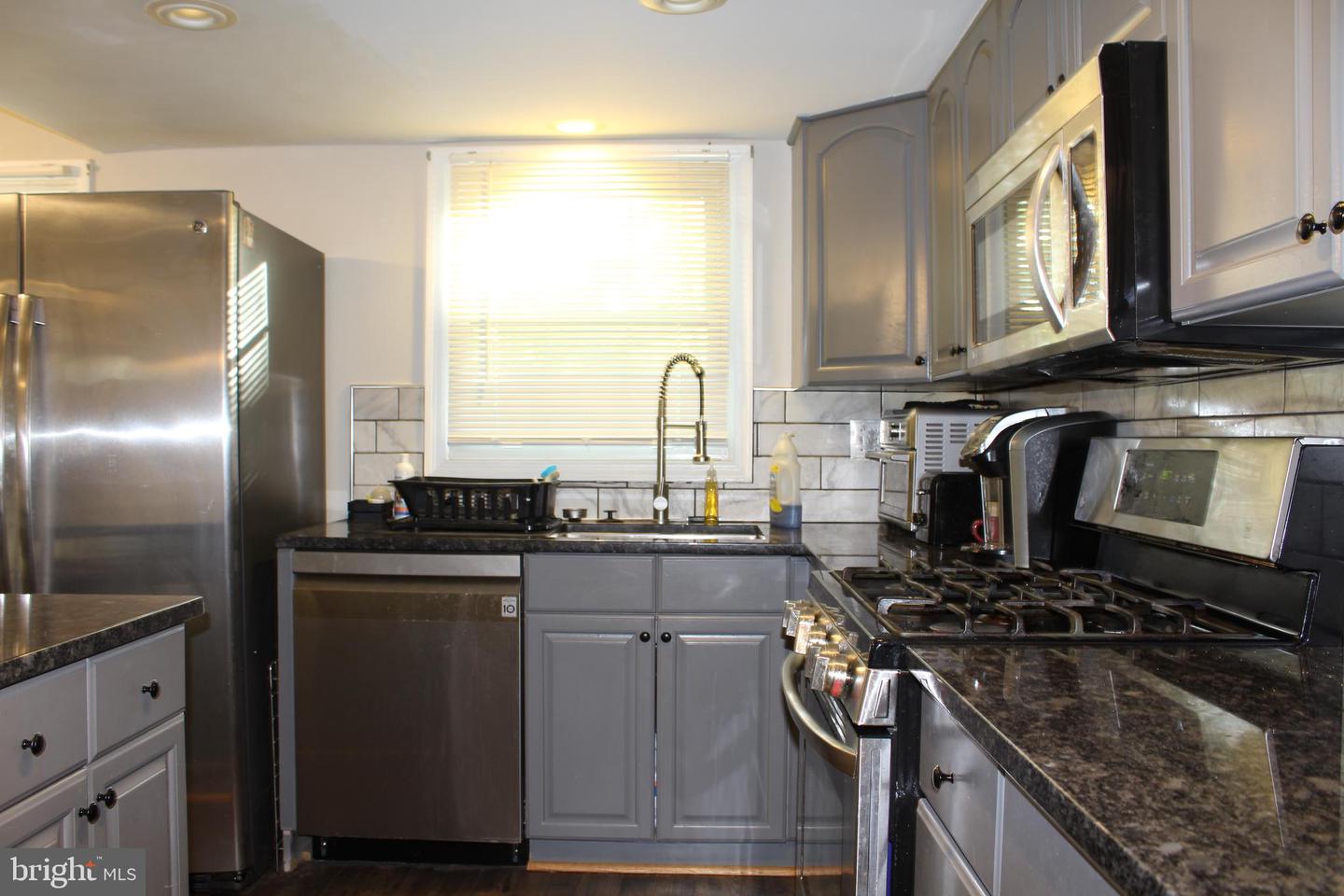 15084 GREENMOUNT DR, WOODBRIDGE, Virginia 22193, 5 Bedrooms Bedrooms, ,3 BathroomsBathrooms,Residential,For sale,15084 GREENMOUNT DR,VAPW2102022 MLS # VAPW2102022