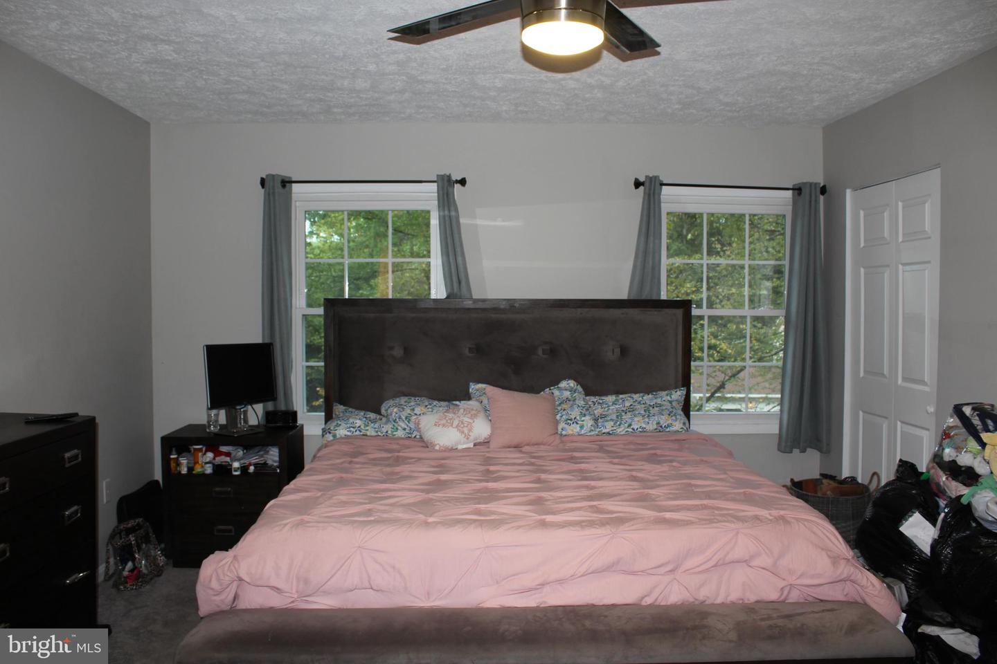15084 GREENMOUNT DR, WOODBRIDGE, Virginia 22193, 5 Bedrooms Bedrooms, ,3 BathroomsBathrooms,Residential,For sale,15084 GREENMOUNT DR,VAPW2102022 MLS # VAPW2102022