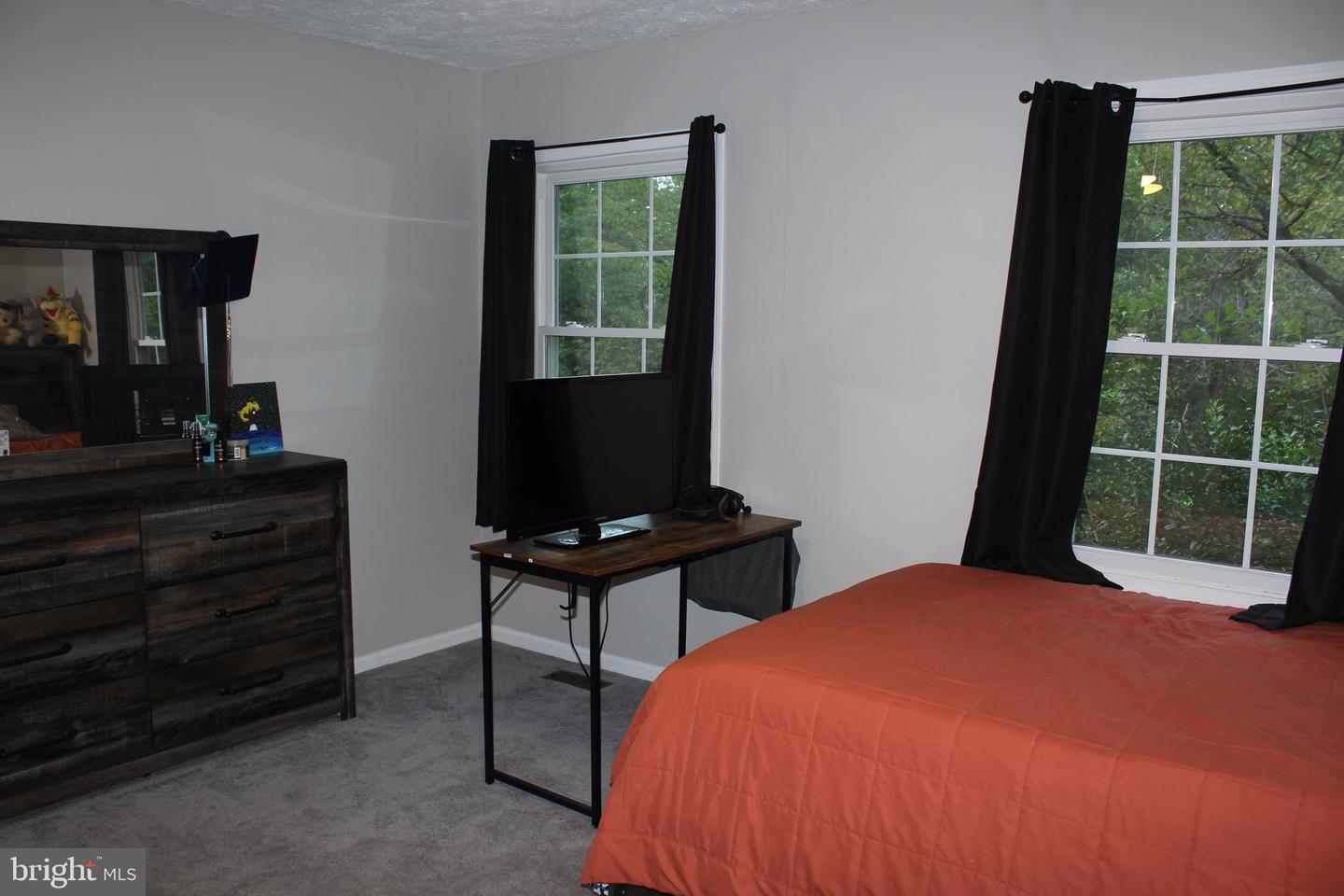 15084 GREENMOUNT DR, WOODBRIDGE, Virginia 22193, 5 Bedrooms Bedrooms, ,3 BathroomsBathrooms,Residential,For sale,15084 GREENMOUNT DR,VAPW2102022 MLS # VAPW2102022