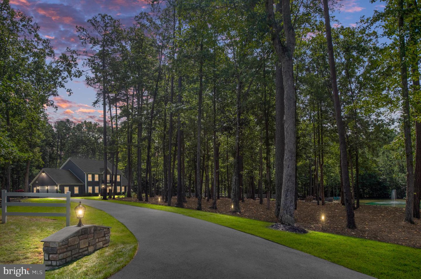 11204 HONOR BRIDGE FARM PL, SPOTSYLVANIA, Virginia 22551, 5 Bedrooms Bedrooms, 14 Rooms Rooms,3 BathroomsBathrooms,Residential,For sale,11204 HONOR BRIDGE FARM PL,VASP2035694 MLS # VASP2035694