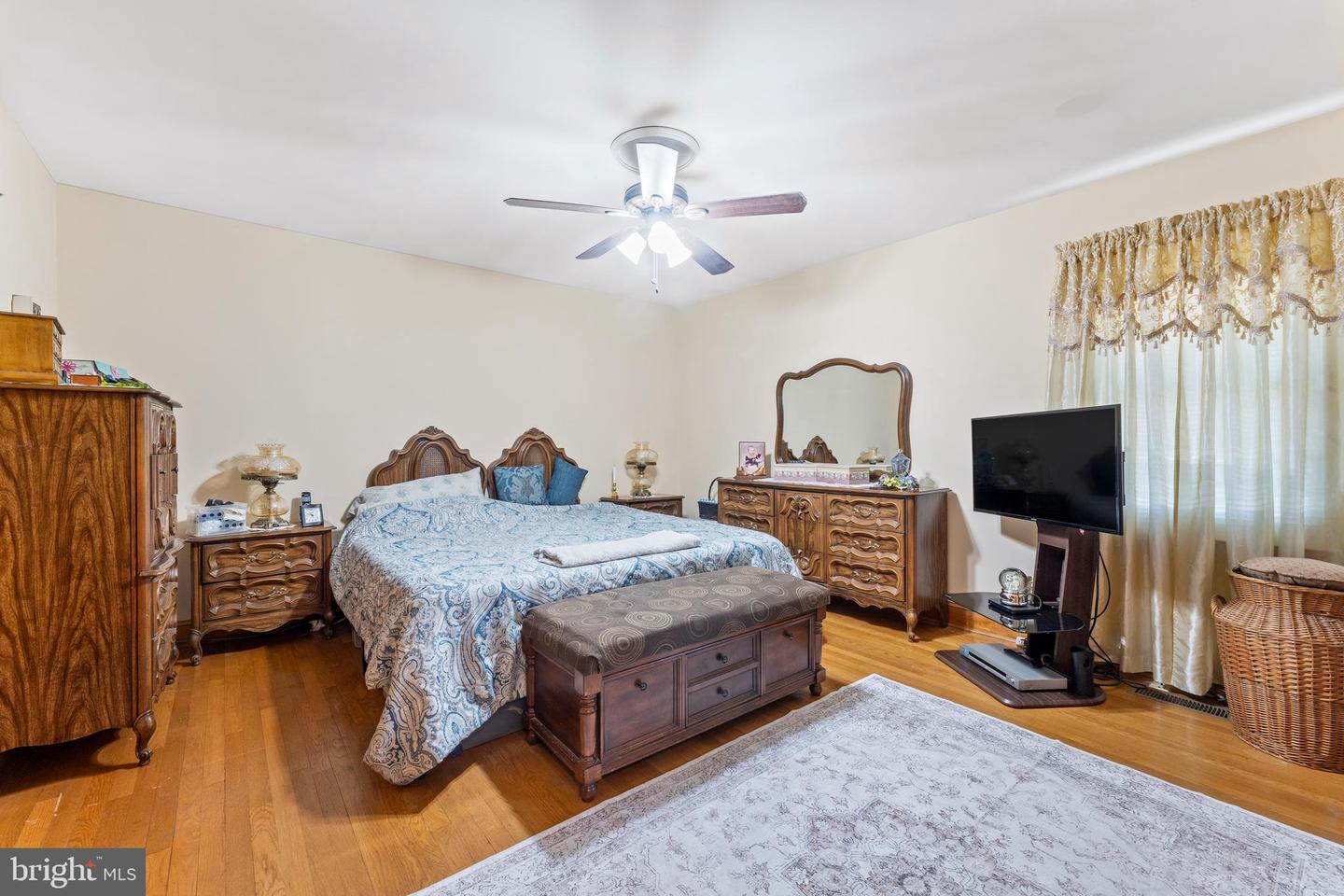7105 PULLEN DR, FREDERICKSBURG, Virginia 22407, 5 Bedrooms Bedrooms, ,3 BathroomsBathrooms,Residential,For sale,7105 PULLEN DR,VASP2035726 MLS # VASP2035726
