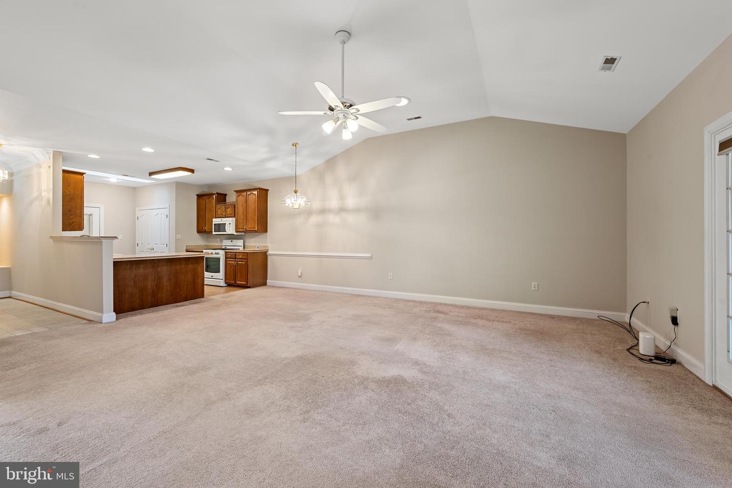 120 BAYBERRY CT, STEPHENS CITY, Virginia 22655, 2 Bedrooms Bedrooms, ,2 BathroomsBathrooms,Residential,For sale,120 BAYBERRY CT,VAFV2036394 MLS # VAFV2036394