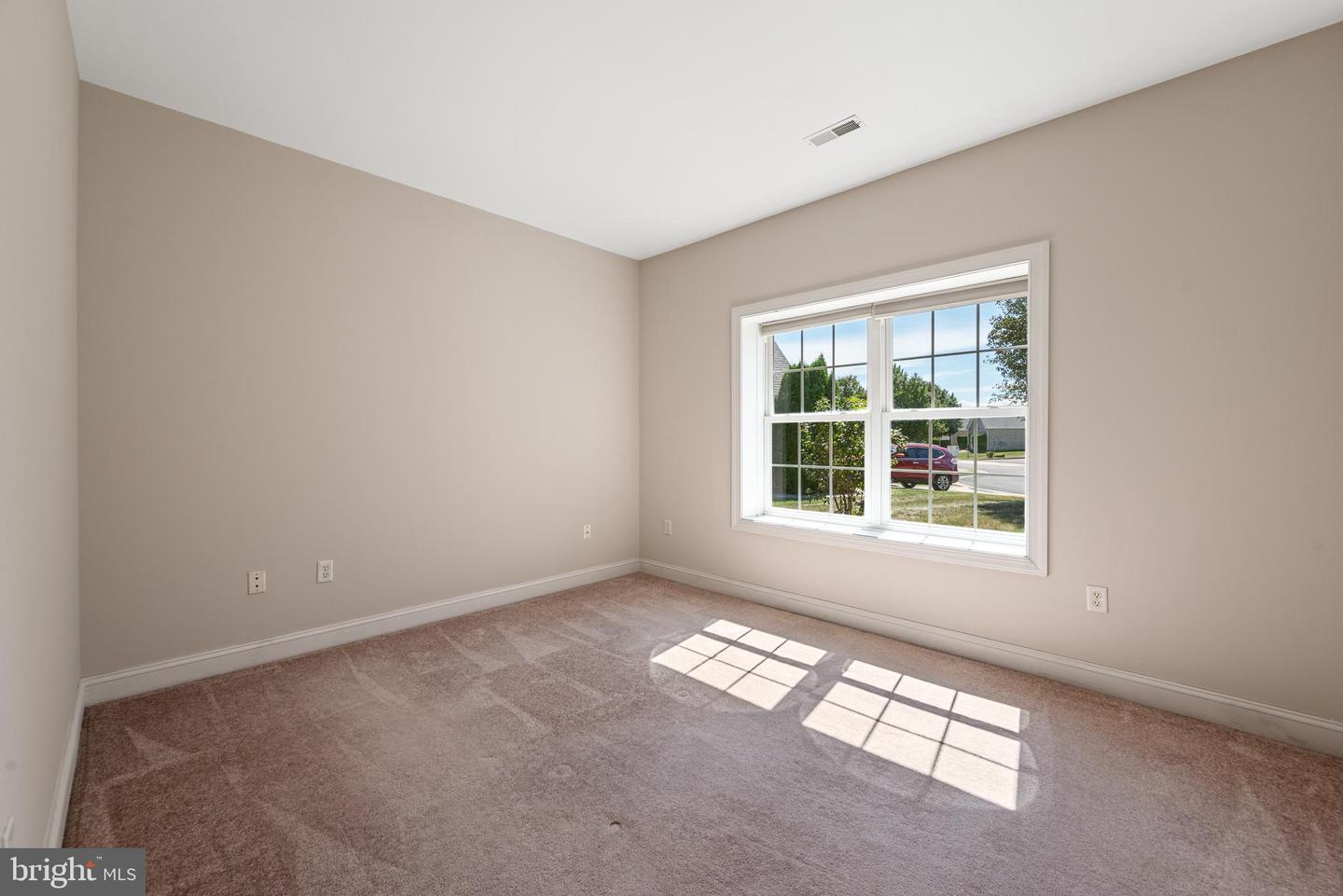120 BAYBERRY CT, STEPHENS CITY, Virginia 22655, 2 Bedrooms Bedrooms, ,2 BathroomsBathrooms,Residential,For sale,120 BAYBERRY CT,VAFV2036394 MLS # VAFV2036394