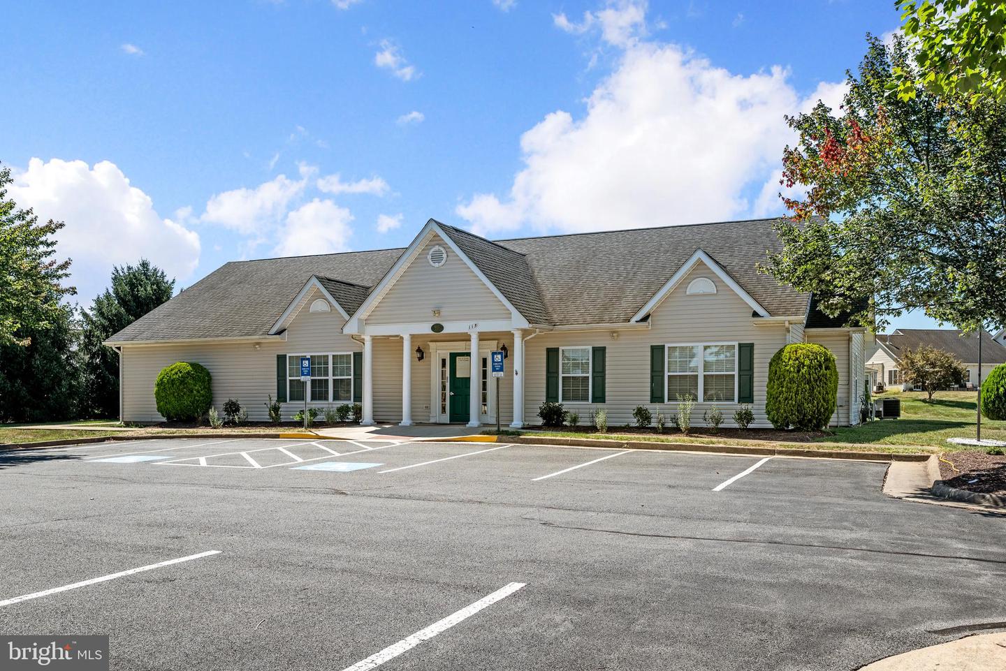 120 BAYBERRY CT, STEPHENS CITY, Virginia 22655, 2 Bedrooms Bedrooms, ,2 BathroomsBathrooms,Residential,For sale,120 BAYBERRY CT,VAFV2036394 MLS # VAFV2036394