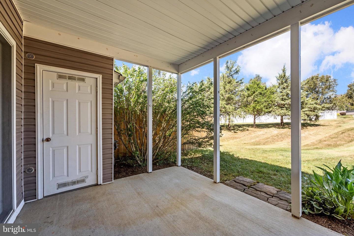 120 BAYBERRY CT, STEPHENS CITY, Virginia 22655, 2 Bedrooms Bedrooms, ,2 BathroomsBathrooms,Residential,For sale,120 BAYBERRY CT,VAFV2036394 MLS # VAFV2036394