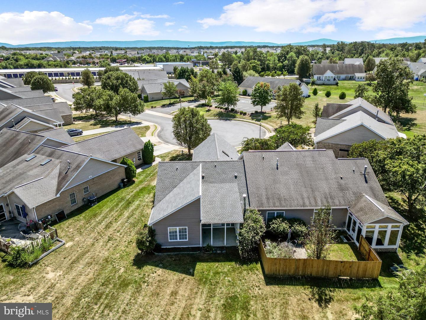 120 BAYBERRY CT, STEPHENS CITY, Virginia 22655, 2 Bedrooms Bedrooms, ,2 BathroomsBathrooms,Residential,For sale,120 BAYBERRY CT,VAFV2036394 MLS # VAFV2036394