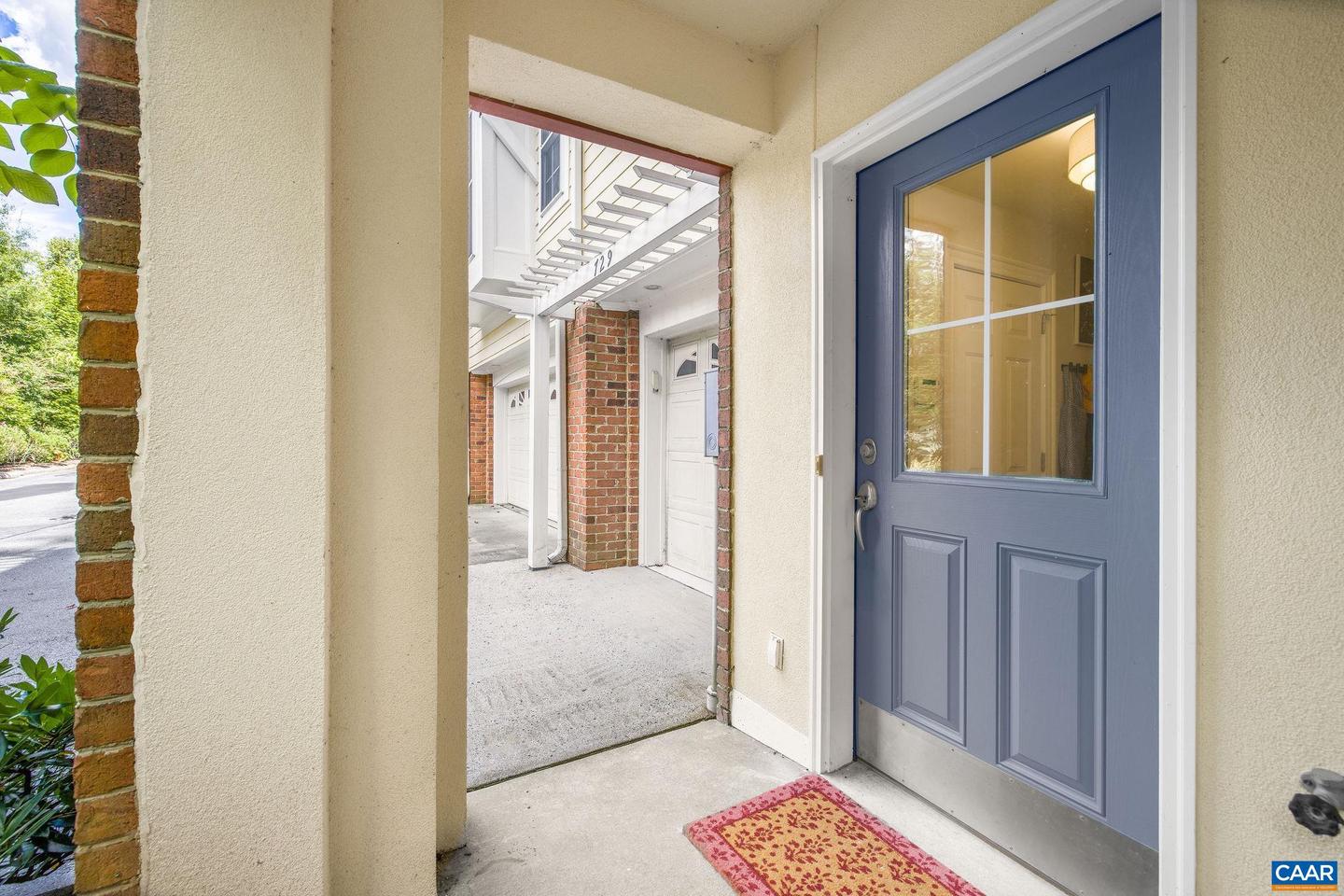 729 CAIRN HEIGHTS CT, CHARLOTTESVILLE, Virginia 22903, 2 Bedrooms Bedrooms, ,2 BathroomsBathrooms,Residential,For sale,729 CAIRN HEIGHTS CT,668248 MLS # 668248