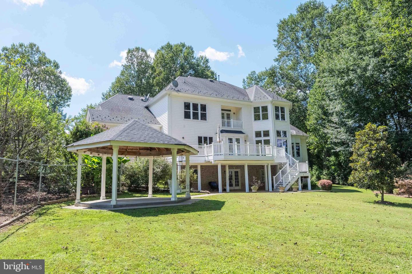 1619 BEULAH ROAD, VIENNA, Virginia 22182, 6 Bedrooms Bedrooms, ,7 BathroomsBathrooms,Residential,For sale,1619 BEULAH ROAD,VAFX2263416 MLS # VAFX2263416