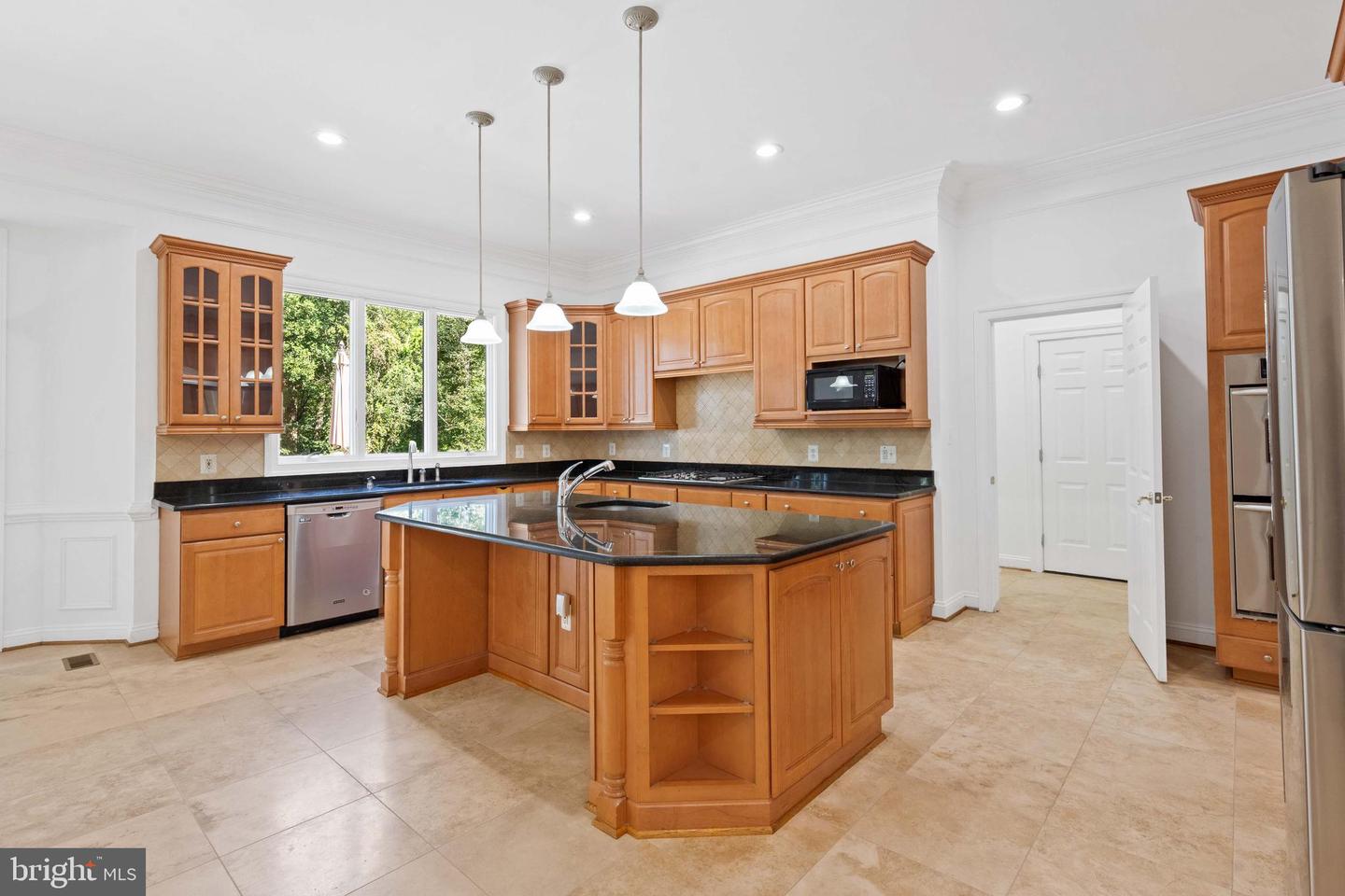 1619 BEULAH ROAD, VIENNA, Virginia 22182, 6 Bedrooms Bedrooms, ,7 BathroomsBathrooms,Residential,For sale,1619 BEULAH ROAD,VAFX2263416 MLS # VAFX2263416