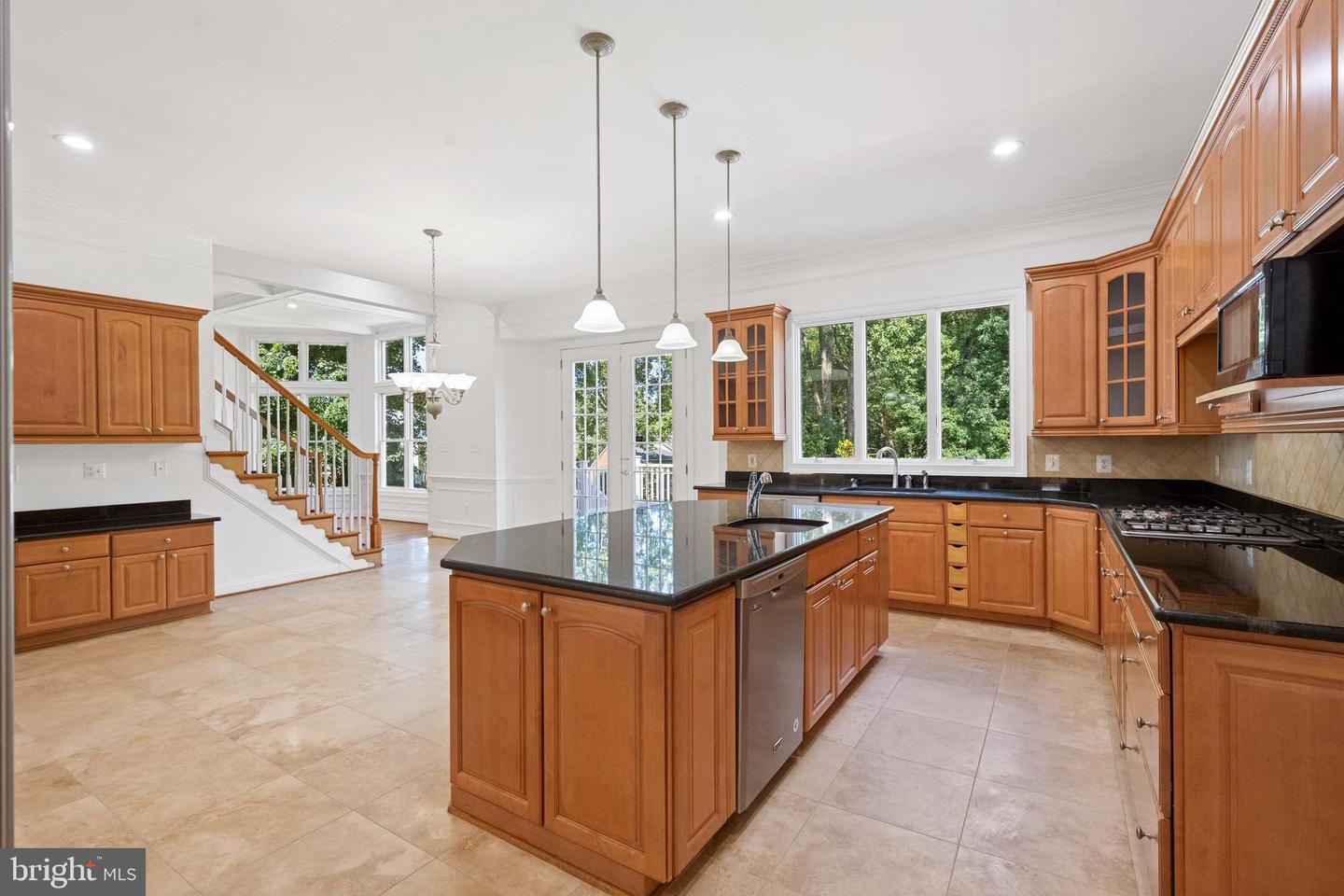 1619 BEULAH ROAD, VIENNA, Virginia 22182, 6 Bedrooms Bedrooms, ,7 BathroomsBathrooms,Residential,For sale,1619 BEULAH ROAD,VAFX2263416 MLS # VAFX2263416