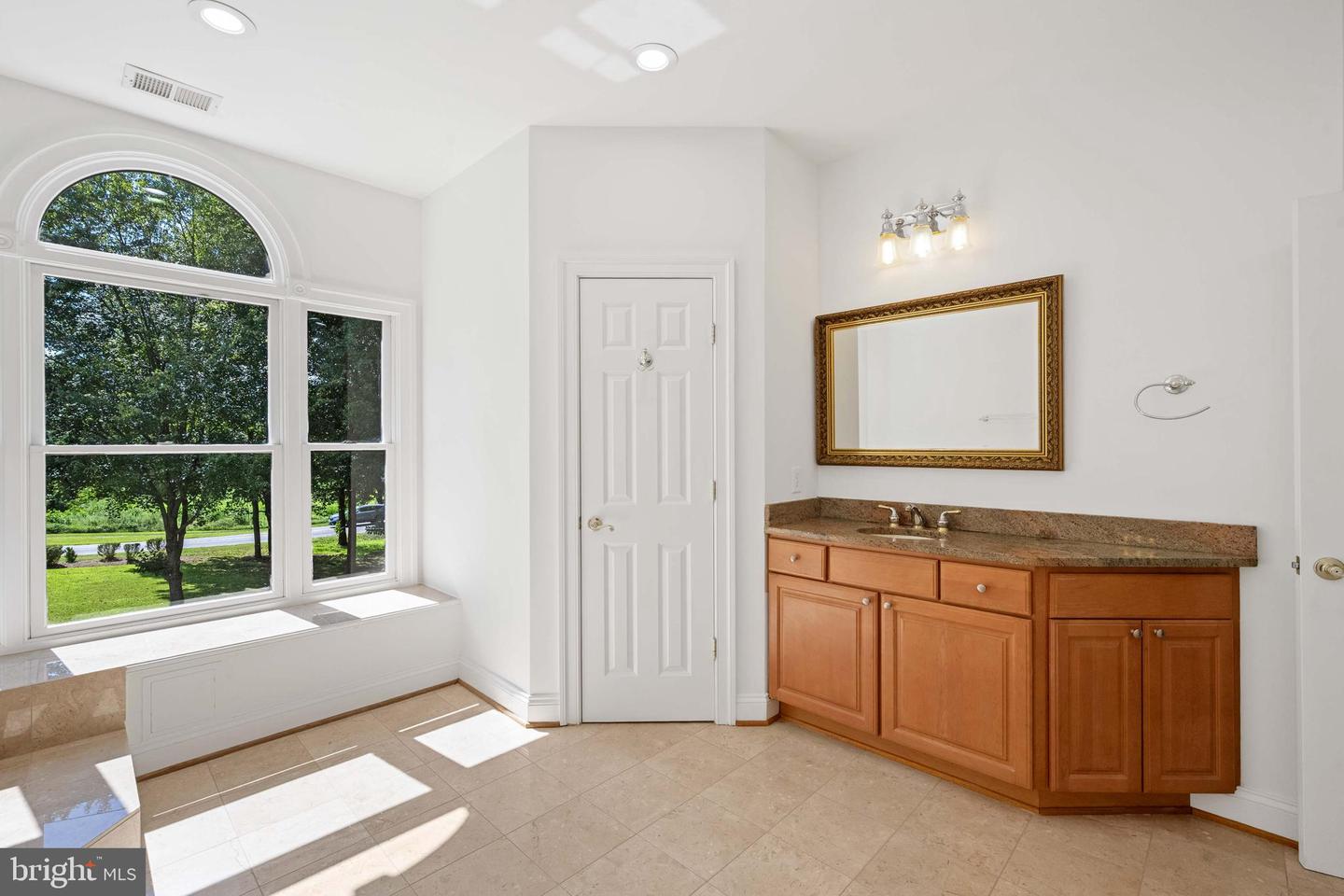 1619 BEULAH ROAD, VIENNA, Virginia 22182, 6 Bedrooms Bedrooms, ,7 BathroomsBathrooms,Residential,For sale,1619 BEULAH ROAD,VAFX2263416 MLS # VAFX2263416