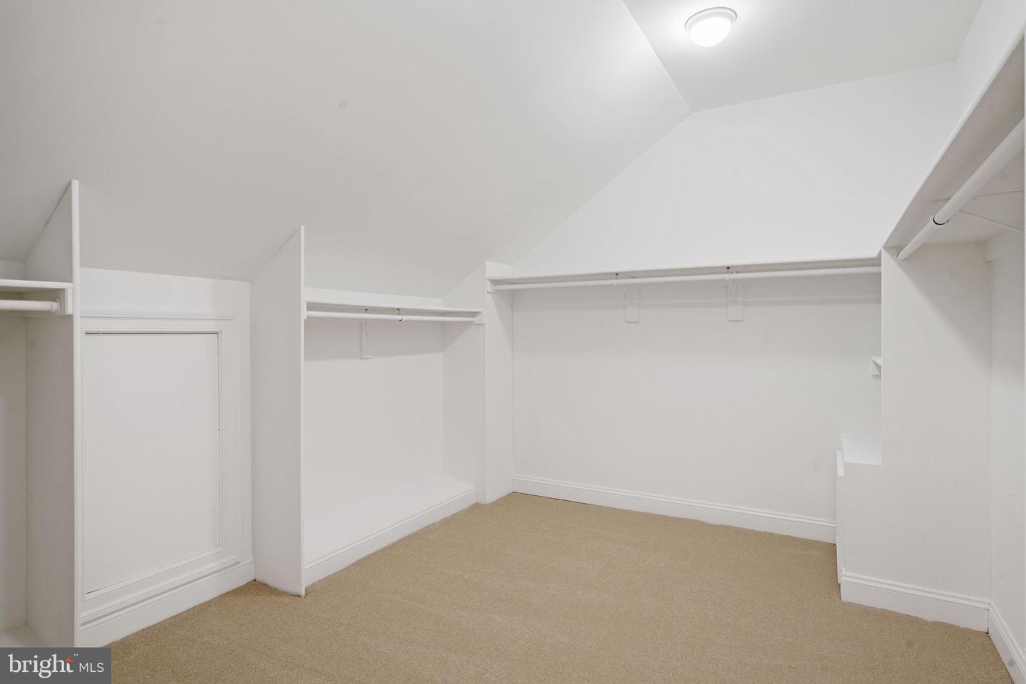1619 BEULAH ROAD, VIENNA, Virginia 22182, 6 Bedrooms Bedrooms, ,7 BathroomsBathrooms,Residential,For sale,1619 BEULAH ROAD,VAFX2263416 MLS # VAFX2263416