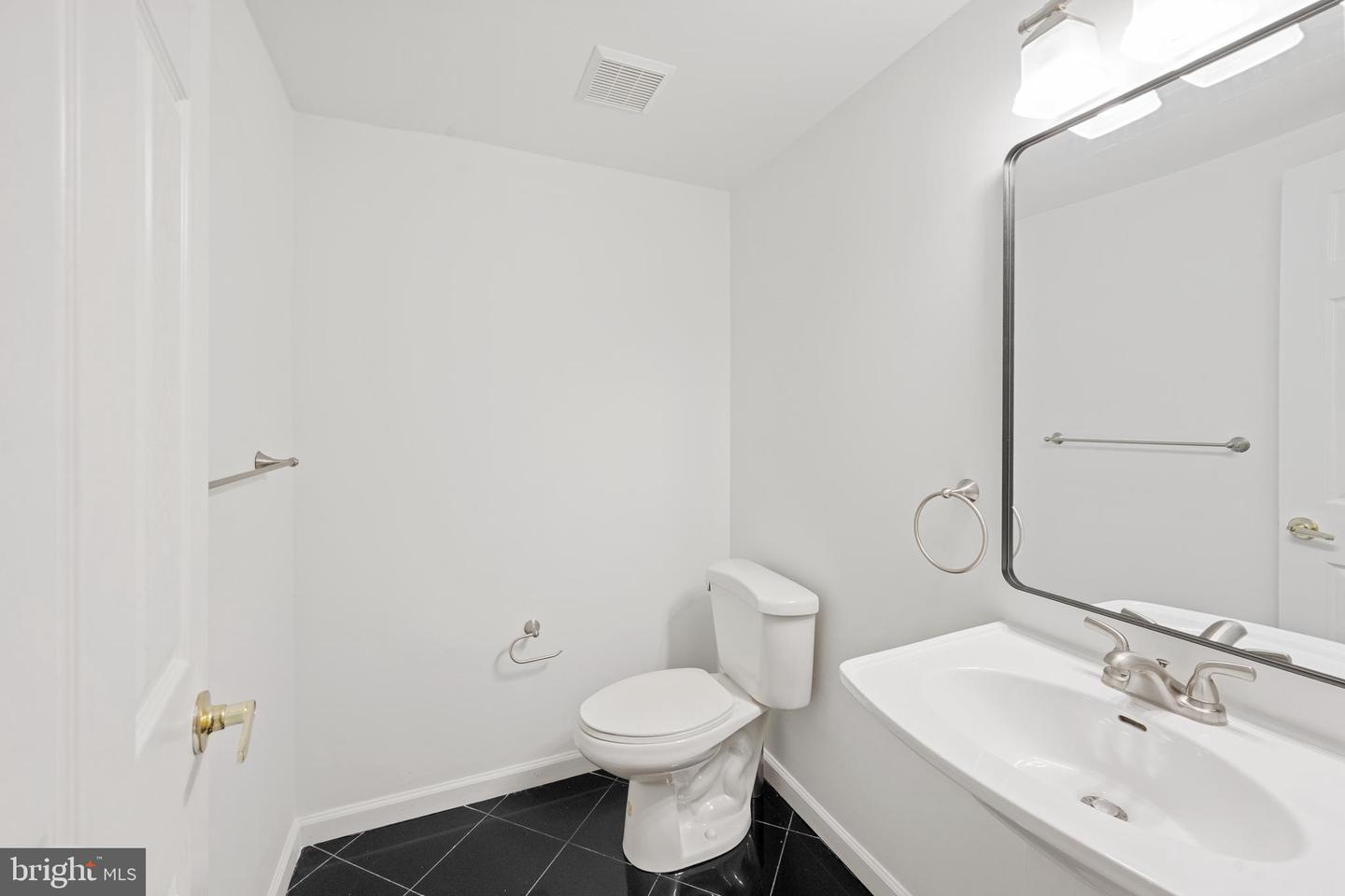 1619 BEULAH ROAD, VIENNA, Virginia 22182, 6 Bedrooms Bedrooms, ,7 BathroomsBathrooms,Residential,For sale,1619 BEULAH ROAD,VAFX2263416 MLS # VAFX2263416