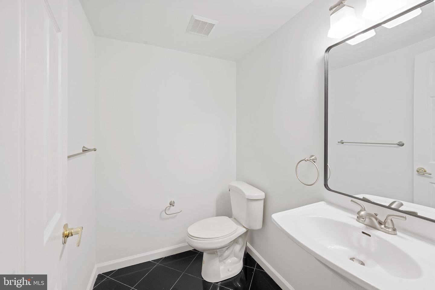 1619 BEULAH ROAD, VIENNA, Virginia 22182, 6 Bedrooms Bedrooms, ,7 BathroomsBathrooms,Residential,For sale,1619 BEULAH ROAD,VAFX2263416 MLS # VAFX2263416