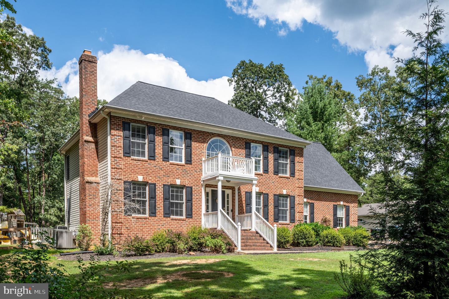 8903 BOULEVARD OF THE GENERALS, SPOTSYLVANIA, Virginia 22553, 4 Bedrooms Bedrooms, ,3 BathroomsBathrooms,Residential,For sale,8903 BOULEVARD OF THE GENERALS,VASP2035836 MLS # VASP2035836