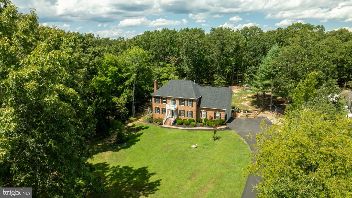 8903 BOULEVARD OF THE GENERALS, SPOTSYLVANIA, Virginia 22553, 4 Bedrooms Bedrooms, ,3 BathroomsBathrooms,Residential,For sale,8903 BOULEVARD OF THE GENERALS,VASP2035836 MLS # VASP2035836