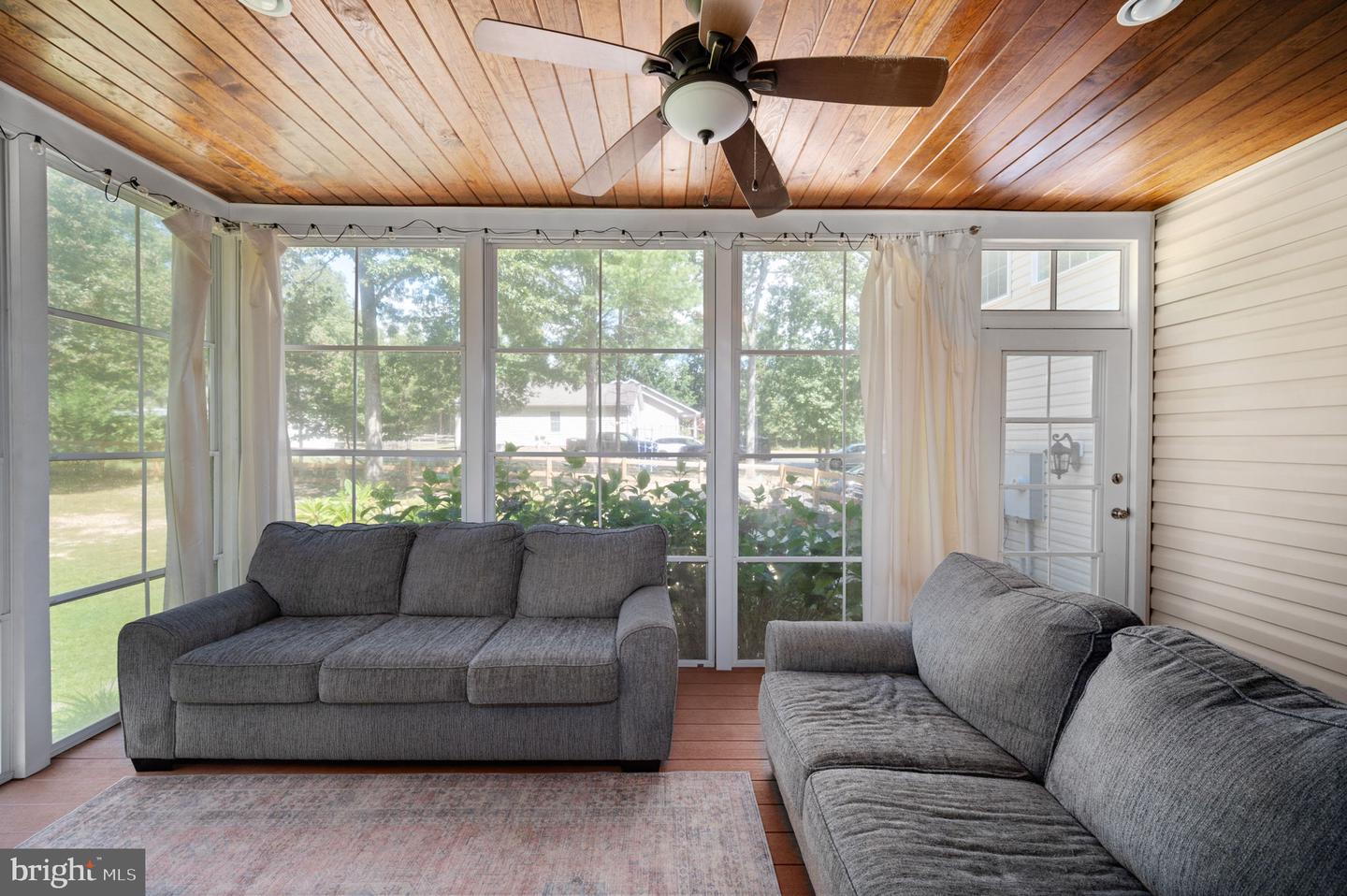 8903 BOULEVARD OF THE GENERALS, SPOTSYLVANIA, Virginia 22553, 4 Bedrooms Bedrooms, ,3 BathroomsBathrooms,Residential,For sale,8903 BOULEVARD OF THE GENERALS,VASP2035836 MLS # VASP2035836