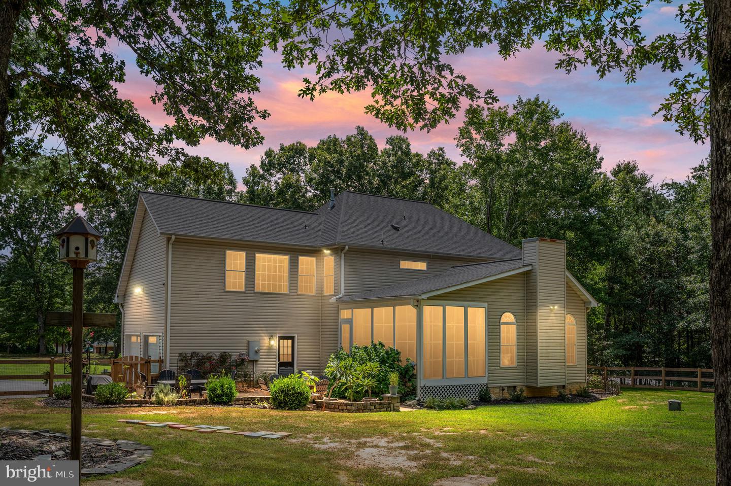 8903 BOULEVARD OF THE GENERALS, SPOTSYLVANIA, Virginia 22553, 4 Bedrooms Bedrooms, ,3 BathroomsBathrooms,Residential,For sale,8903 BOULEVARD OF THE GENERALS,VASP2035836 MLS # VASP2035836