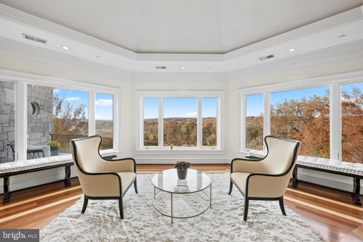 612 RIVERCREST DR, MCLEAN, Virginia 22101, 5 Bedrooms Bedrooms, ,9 BathroomsBathrooms,Residential,For sale,612 RIVERCREST DR,VAFX2263666 MLS # VAFX2263666