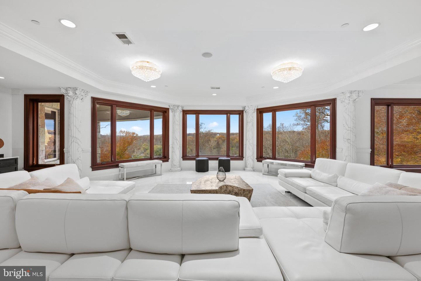 612 RIVERCREST DR, MCLEAN, Virginia 22101, 5 Bedrooms Bedrooms, ,9 BathroomsBathrooms,Residential,For sale,612 RIVERCREST DR,VAFX2263666 MLS # VAFX2263666