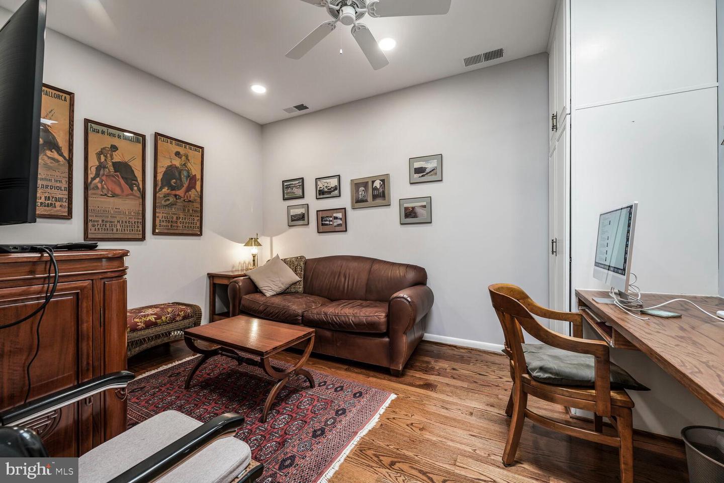 706 PRINCE ST #4, ALEXANDRIA, Virginia 22314, 2 Bedrooms Bedrooms, ,2 BathroomsBathrooms,Residential,For sale,706 PRINCE ST #4,VAAX2049042 MLS # VAAX2049042