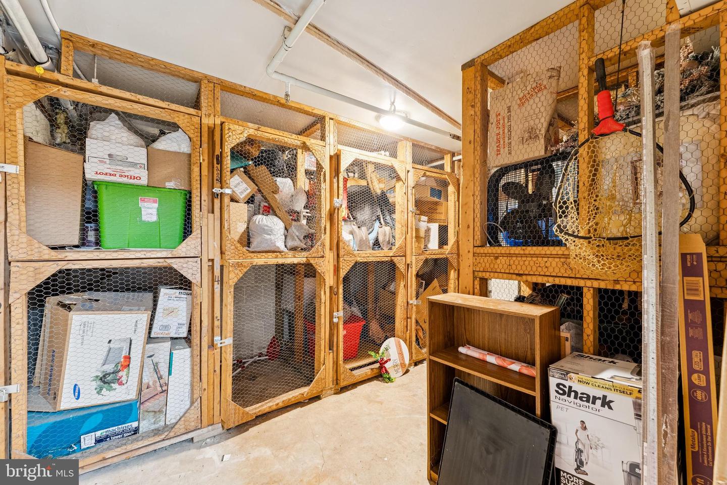 527 N ARMISTEAD ST #101, ALEXANDRIA, Virginia 22312, 1 Bedroom Bedrooms, ,1 BathroomBathrooms,Residential,For sale,527 N ARMISTEAD ST #101,VAAX2049046 MLS # VAAX2049046