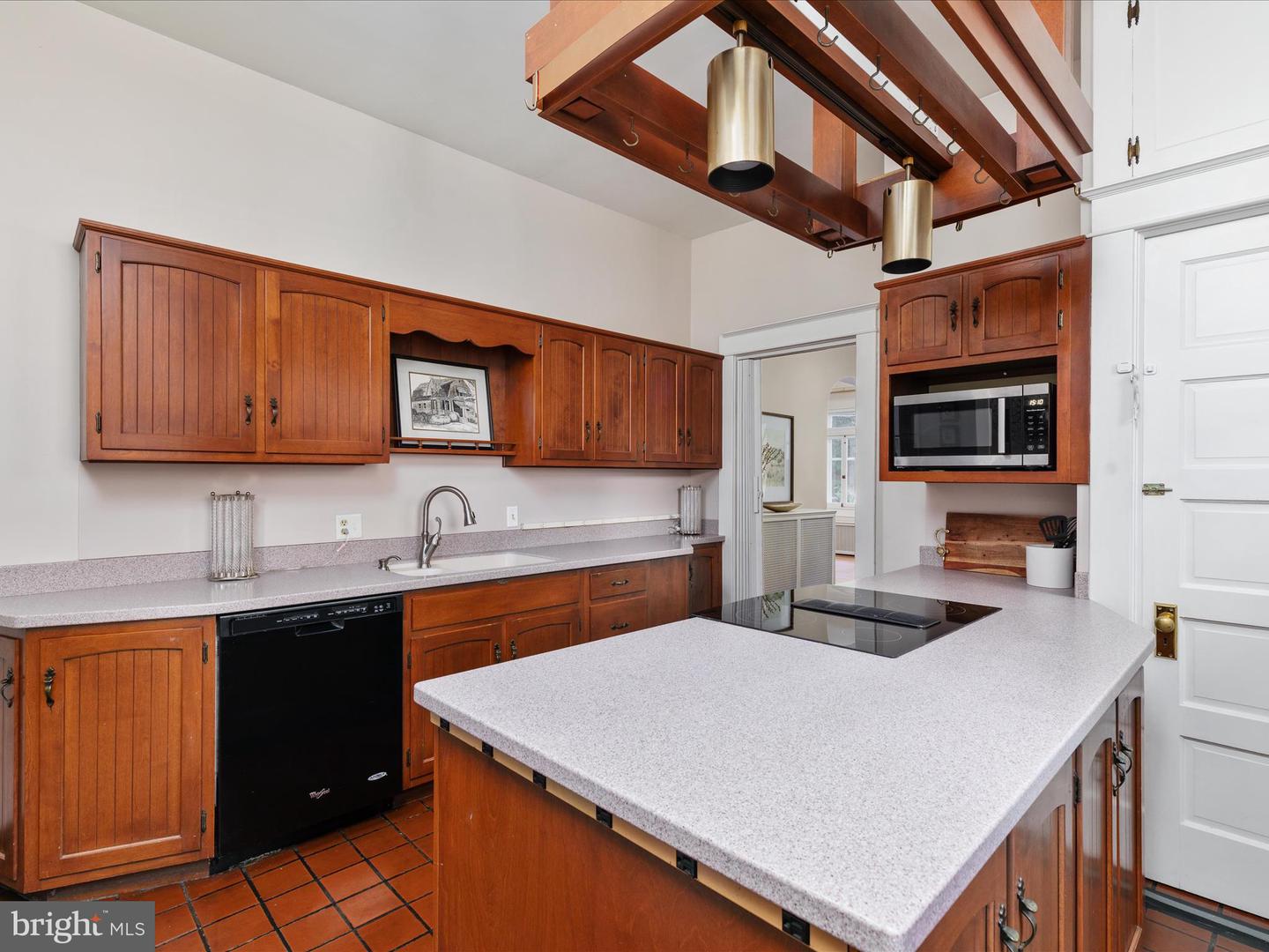 408 S WASHINGTON ST, WINCHESTER, Virginia 22601, 4 Bedrooms Bedrooms, 14 Rooms Rooms,1 BathroomBathrooms,Residential,For sale,408 S WASHINGTON ST,VAWI2008984 MLS # VAWI2008984