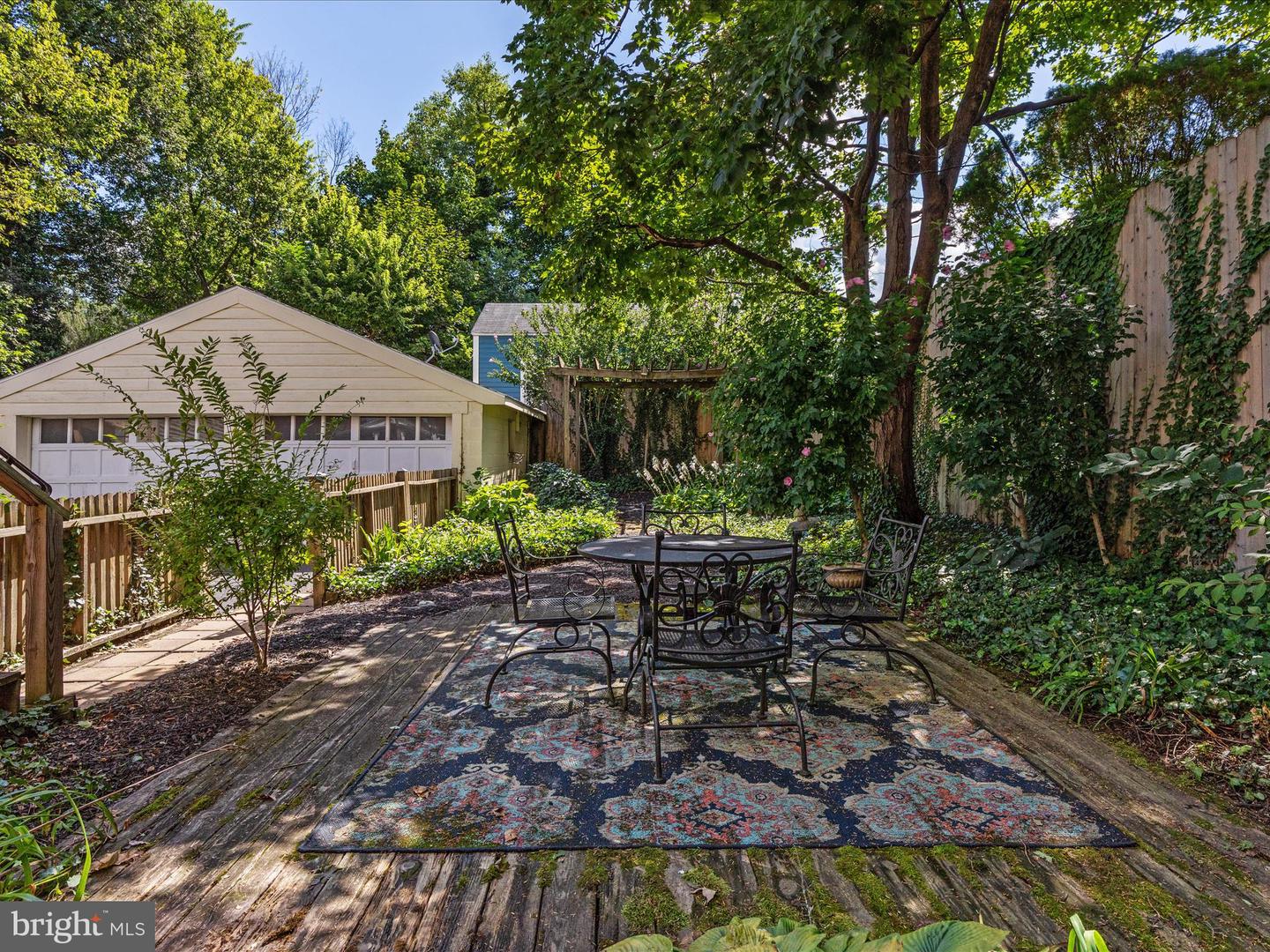 408 S WASHINGTON ST, WINCHESTER, Virginia 22601, 4 Bedrooms Bedrooms, 14 Rooms Rooms,1 BathroomBathrooms,Residential,For sale,408 S WASHINGTON ST,VAWI2008984 MLS # VAWI2008984