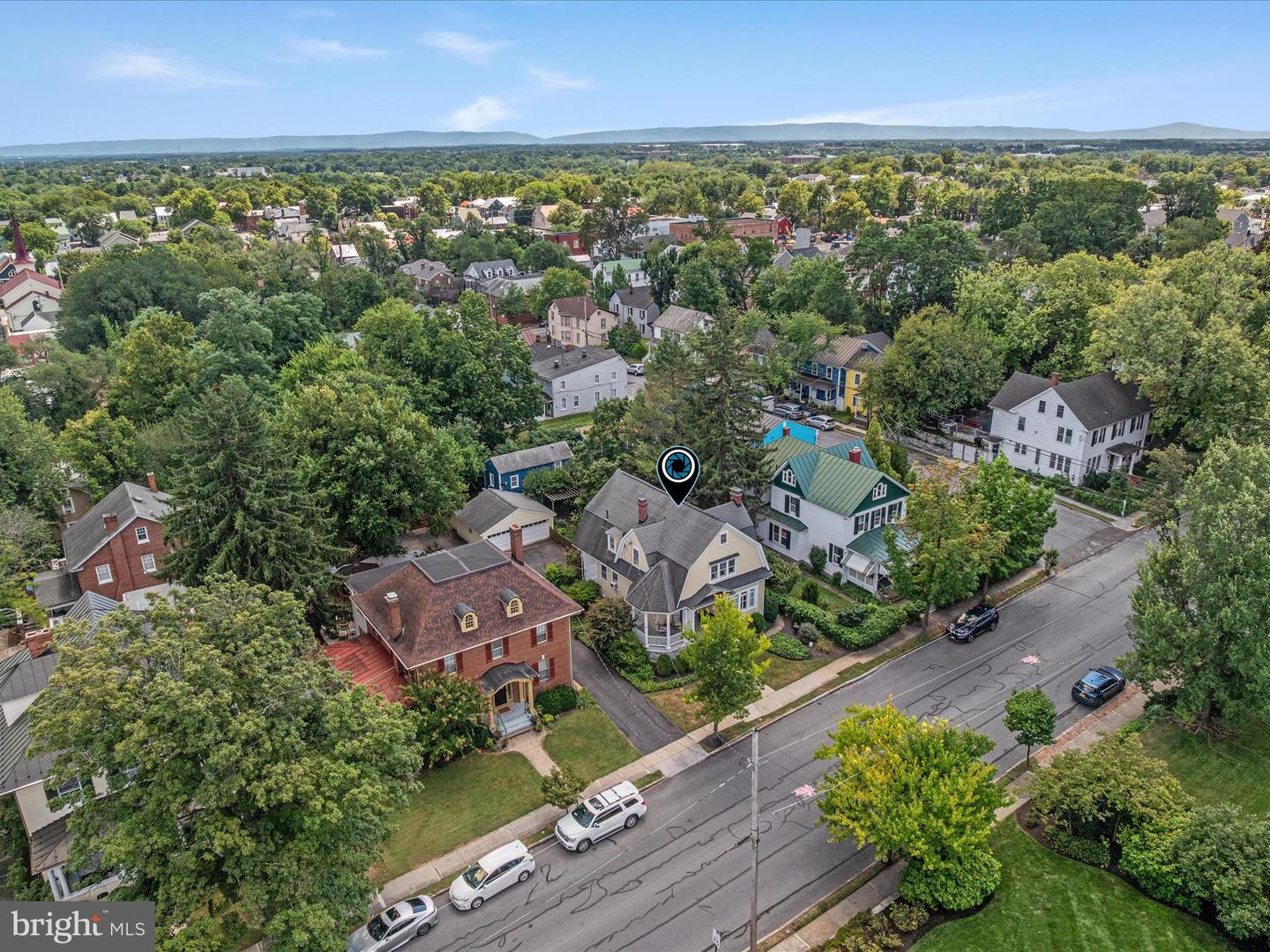 408 S WASHINGTON ST, WINCHESTER, Virginia 22601, 4 Bedrooms Bedrooms, 14 Rooms Rooms,1 BathroomBathrooms,Residential,For sale,408 S WASHINGTON ST,VAWI2008984 MLS # VAWI2008984
