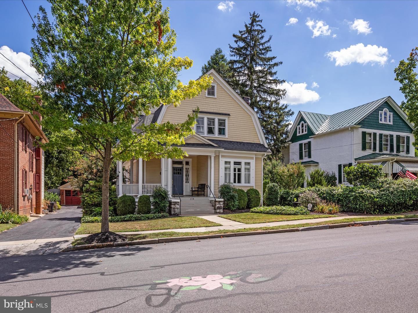 408 S WASHINGTON ST, WINCHESTER, Virginia 22601, 4 Bedrooms Bedrooms, 14 Rooms Rooms,1 BathroomBathrooms,Residential,For sale,408 S WASHINGTON ST,VAWI2008984 MLS # VAWI2008984