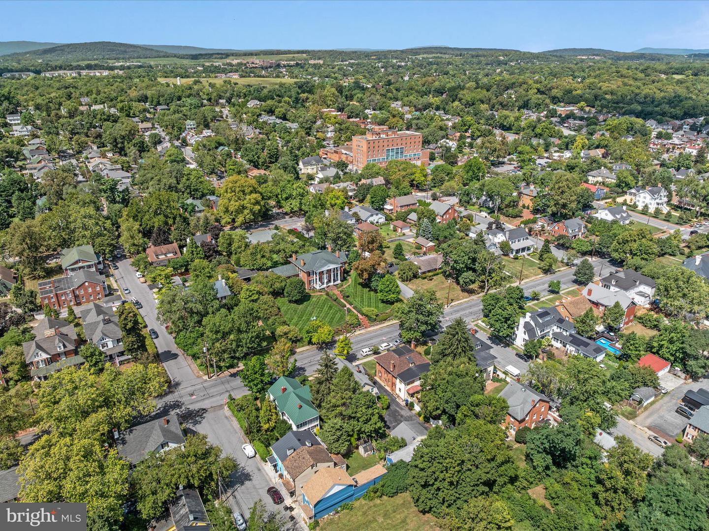 408 S WASHINGTON ST, WINCHESTER, Virginia 22601, 4 Bedrooms Bedrooms, 14 Rooms Rooms,1 BathroomBathrooms,Residential,For sale,408 S WASHINGTON ST,VAWI2008984 MLS # VAWI2008984