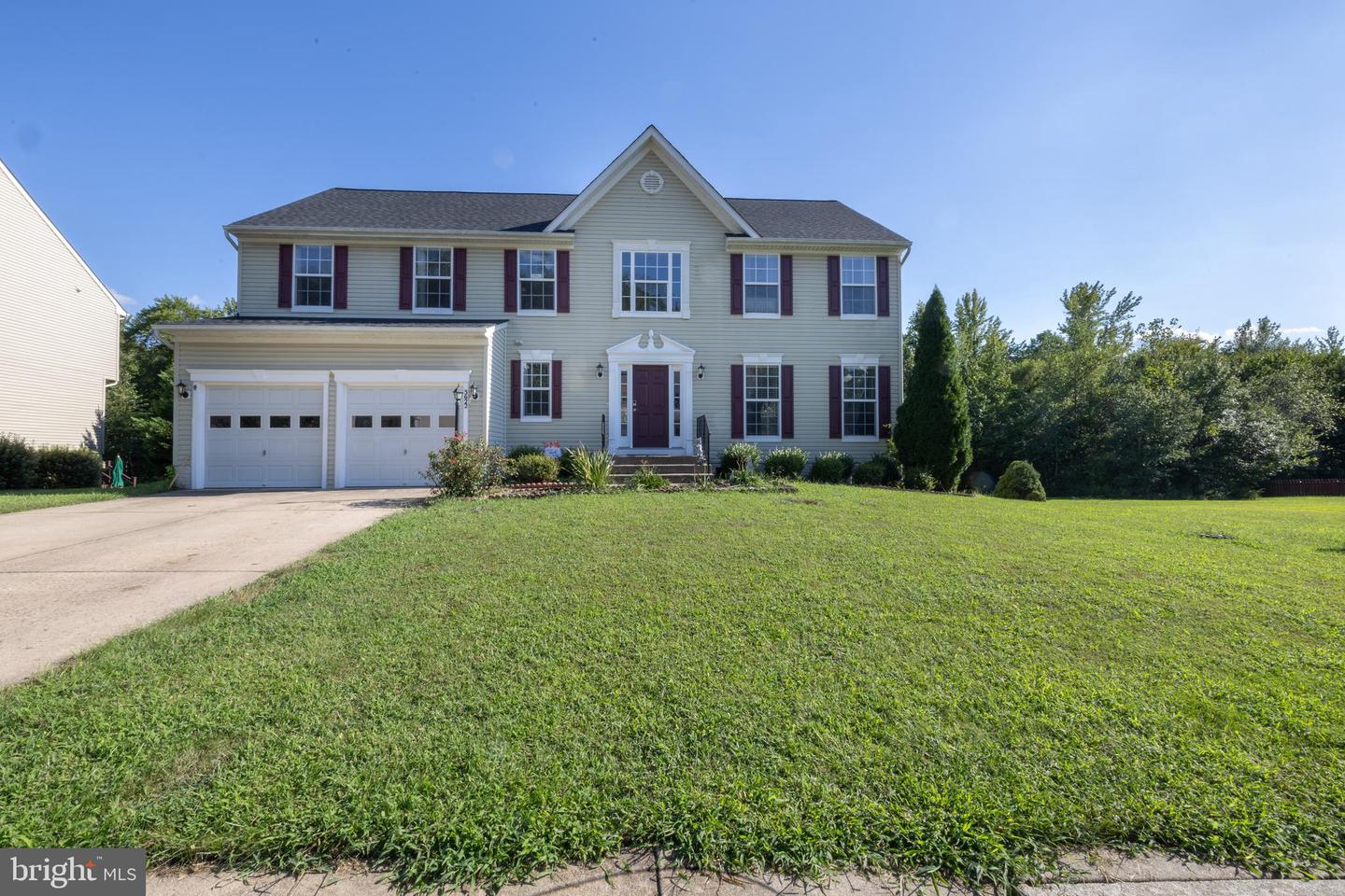 3622 CAROLINA CT, FREDERICKSBURG, Virginia 22408, 5 Bedrooms Bedrooms, ,3 BathroomsBathrooms,Residential,For sale,3622 CAROLINA CT,VASP2035844 MLS # VASP2035844