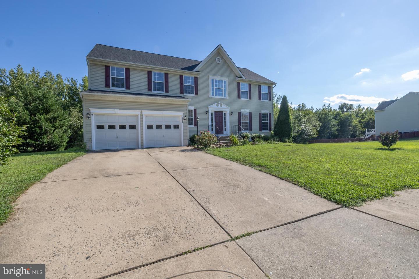 3622 CAROLINA CT, FREDERICKSBURG, Virginia 22408, 5 Bedrooms Bedrooms, ,3 BathroomsBathrooms,Residential,For sale,3622 CAROLINA CT,VASP2035844 MLS # VASP2035844